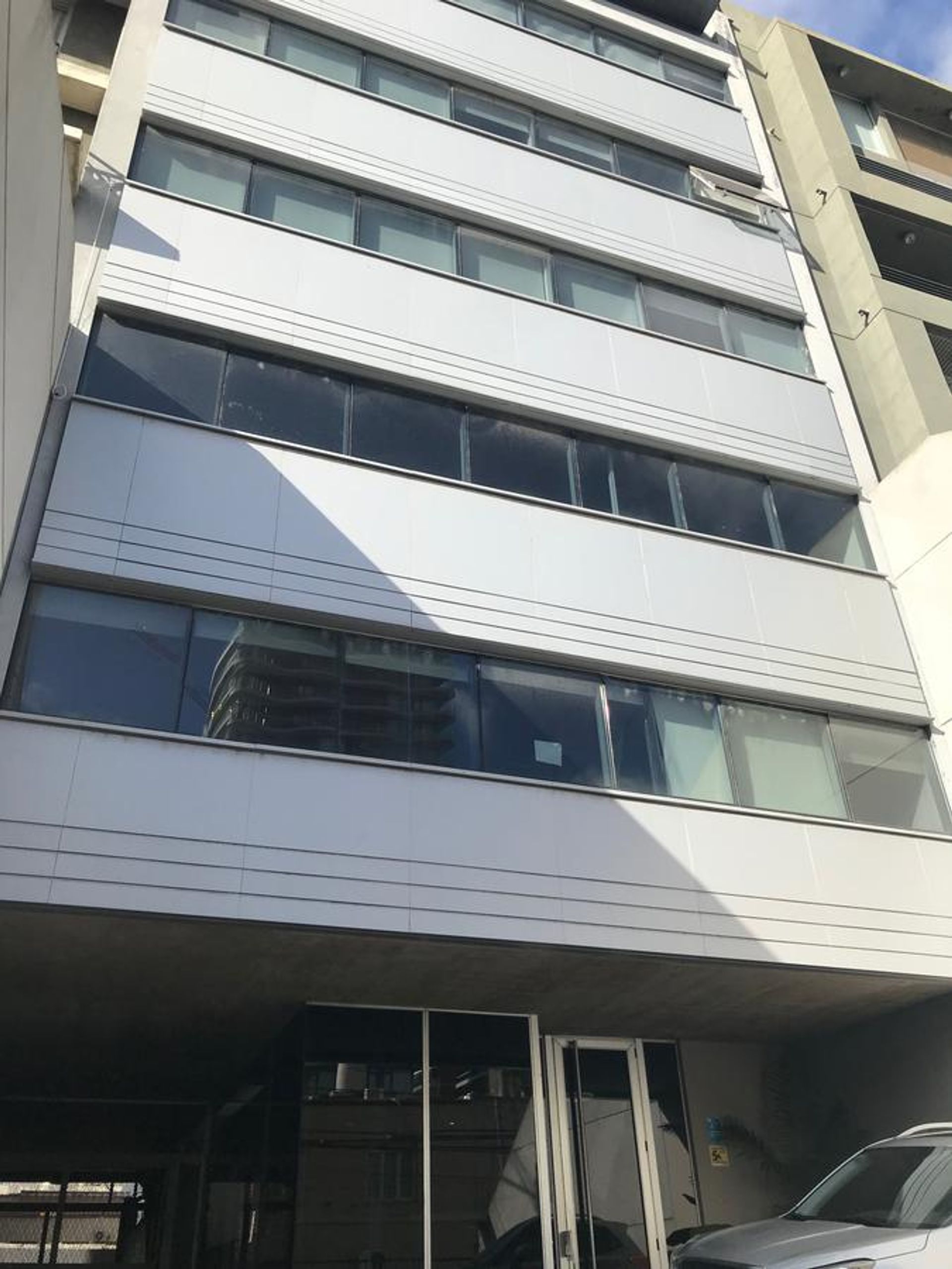 Alquiler Oficina Con Cochera En Vicente Lopez