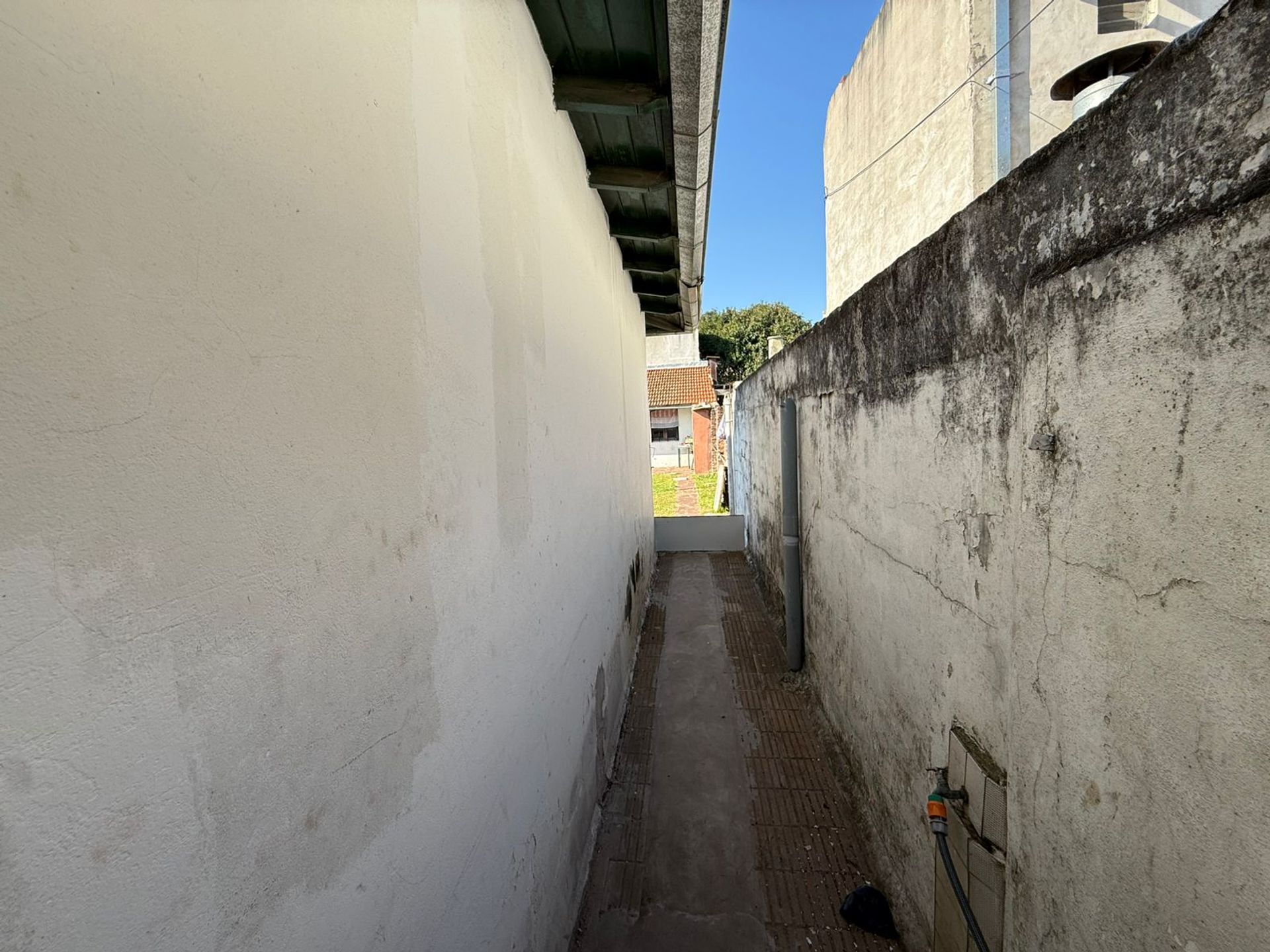 Casa 4 Ambientes A Refaccionar Boulogne