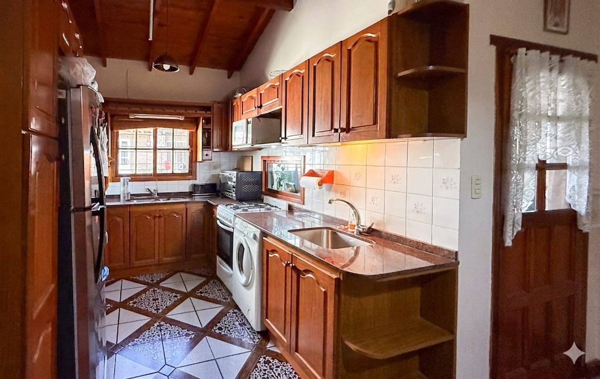 Vende Casa 5 Amb/A. Credito/Permuta/Multifamilia