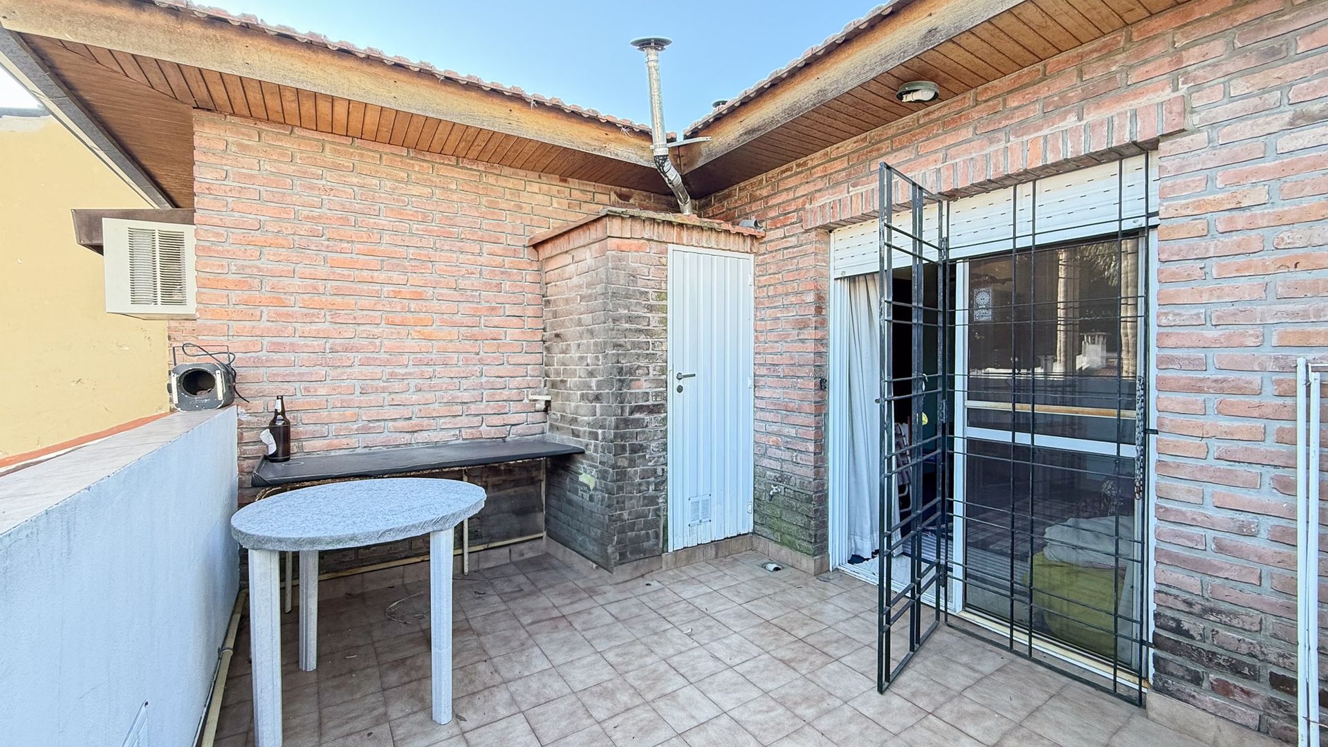 Vende Casa 5 Amb/A. Credito/Permuta/Multifamilia