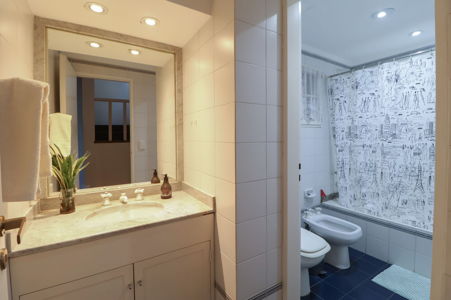 Venta Triplex Olivos Cochera Parque con Parrilla