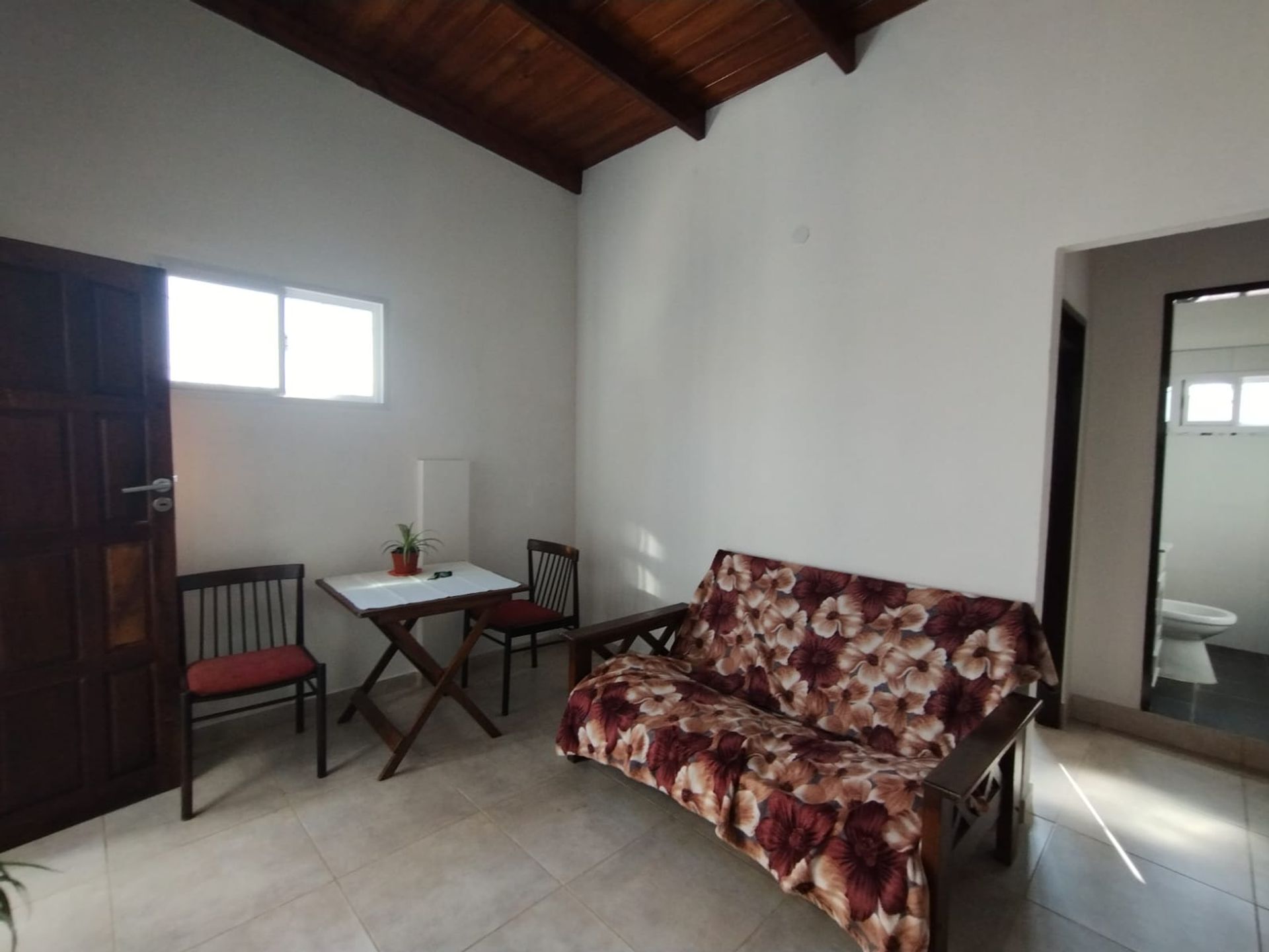 ALQUILER - PH 2 Ambientes, 1° piso. Villa Adelina