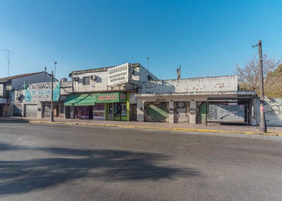 Sale Commercial Building H. Irigoyen and Panamericana