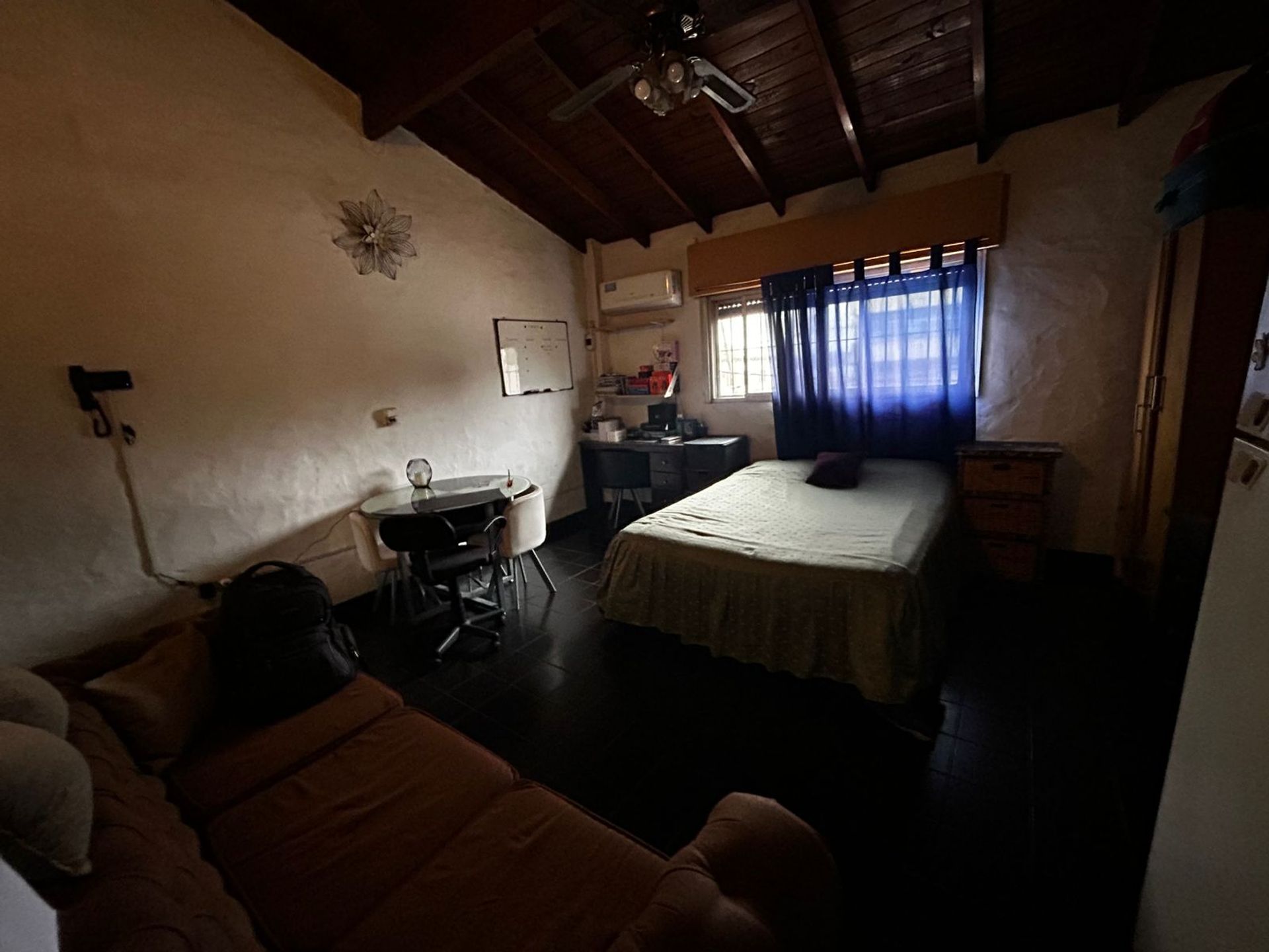 Venta Taller/Galpón Beccar + 7 Monoambientes Indep