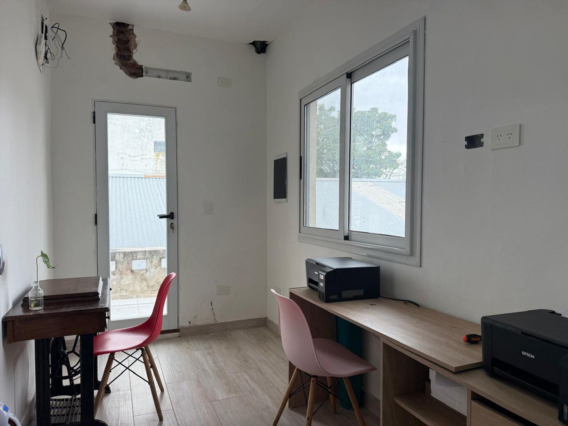 Moderna Casa 5 Ambientes En Martínez + Dpto