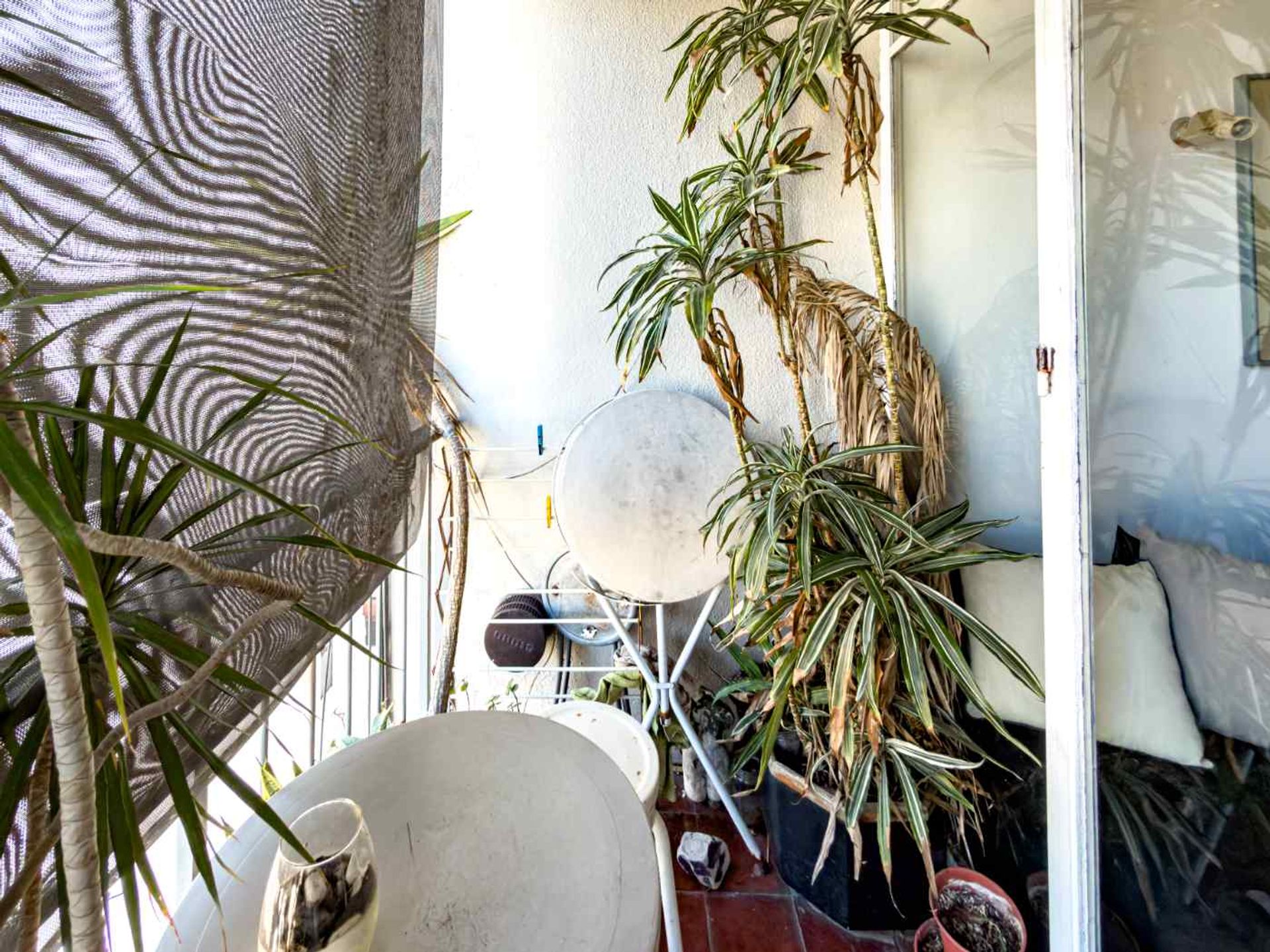Tres Ambientes En Venta Con Balcon / Piso Alto