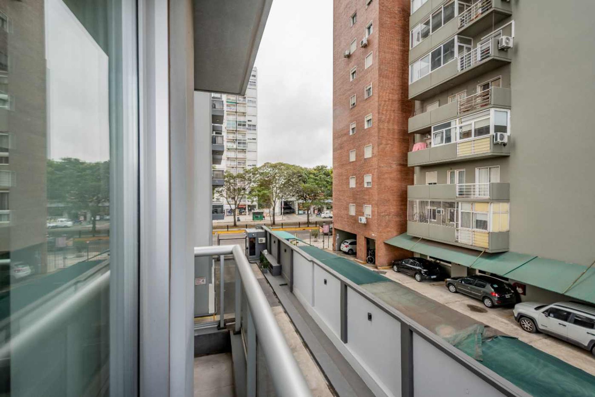 3 Amb con Cochera , Seguridad 24 hs y Amenities