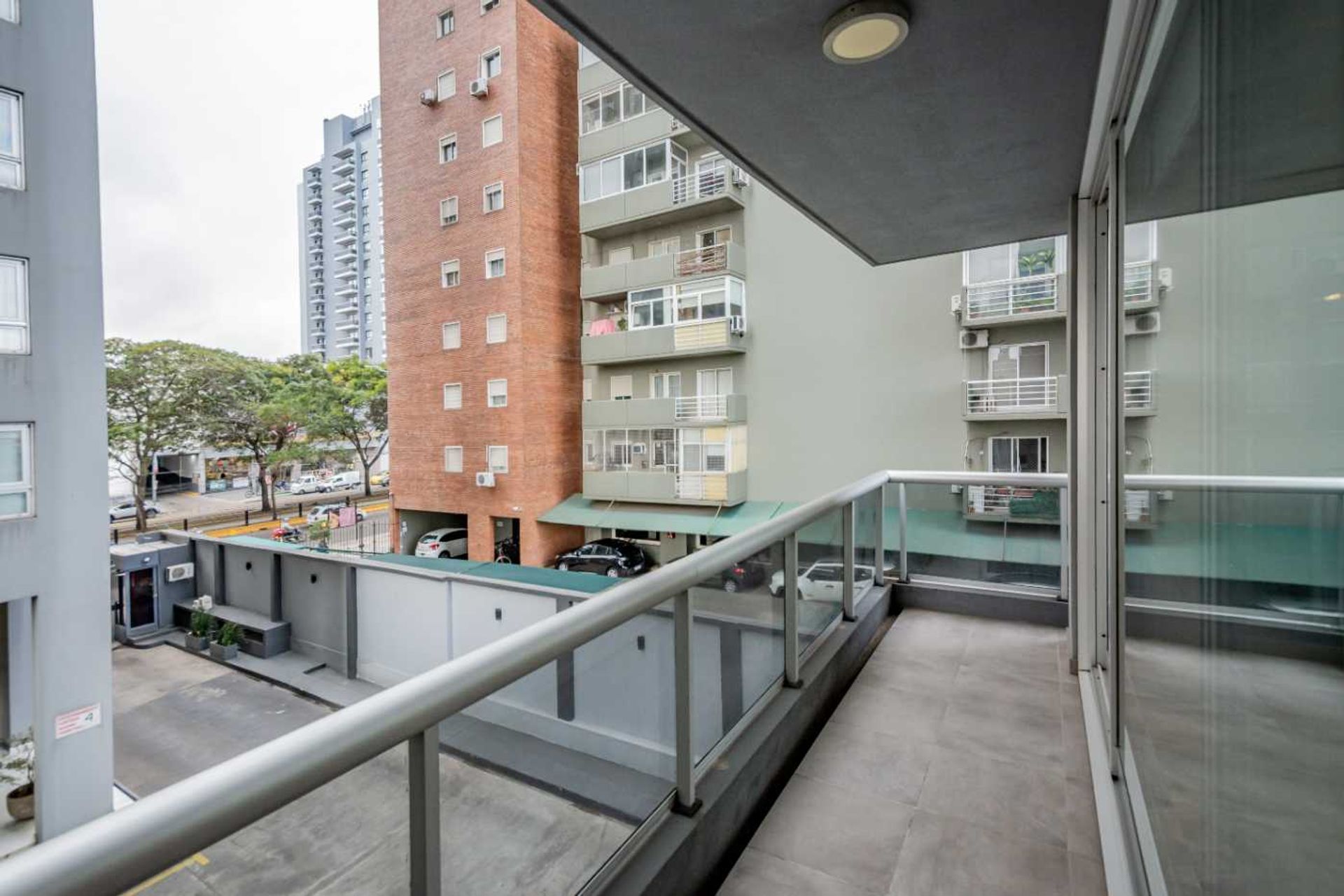3 Amb con Cochera , Seguridad 24 hs y Amenities