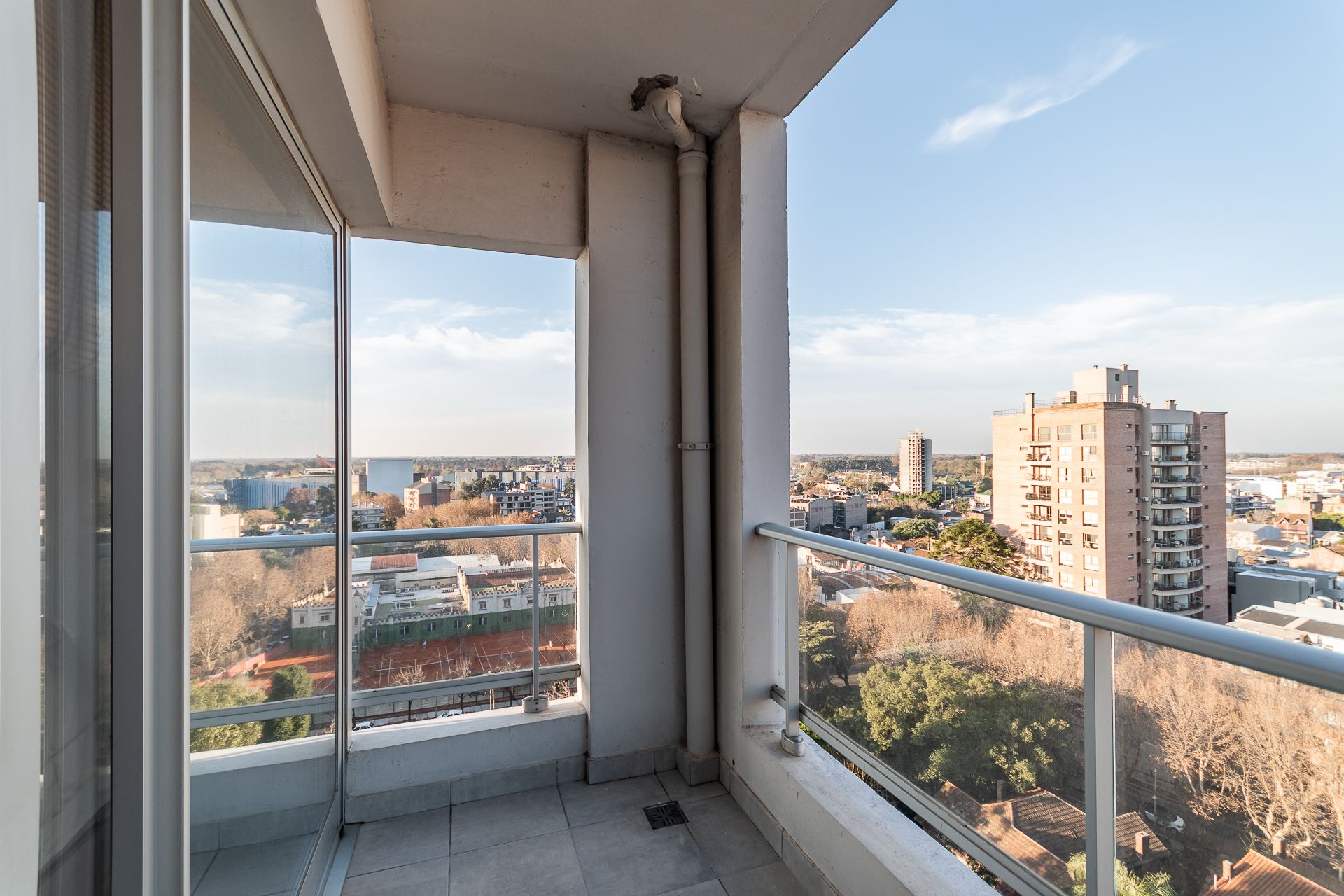 Departamento 4 Ambientes Venta Tigre Cochera