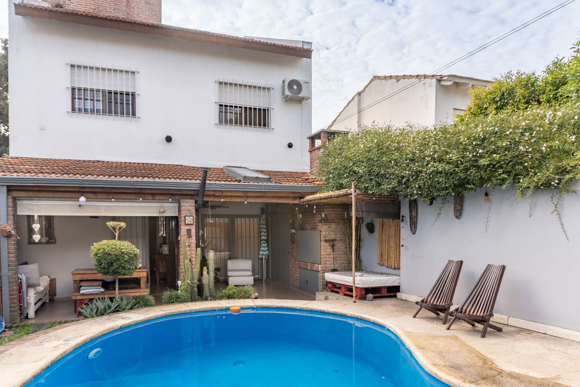 Venta, Olivos, Chalet 7 amb, jardin y pileta