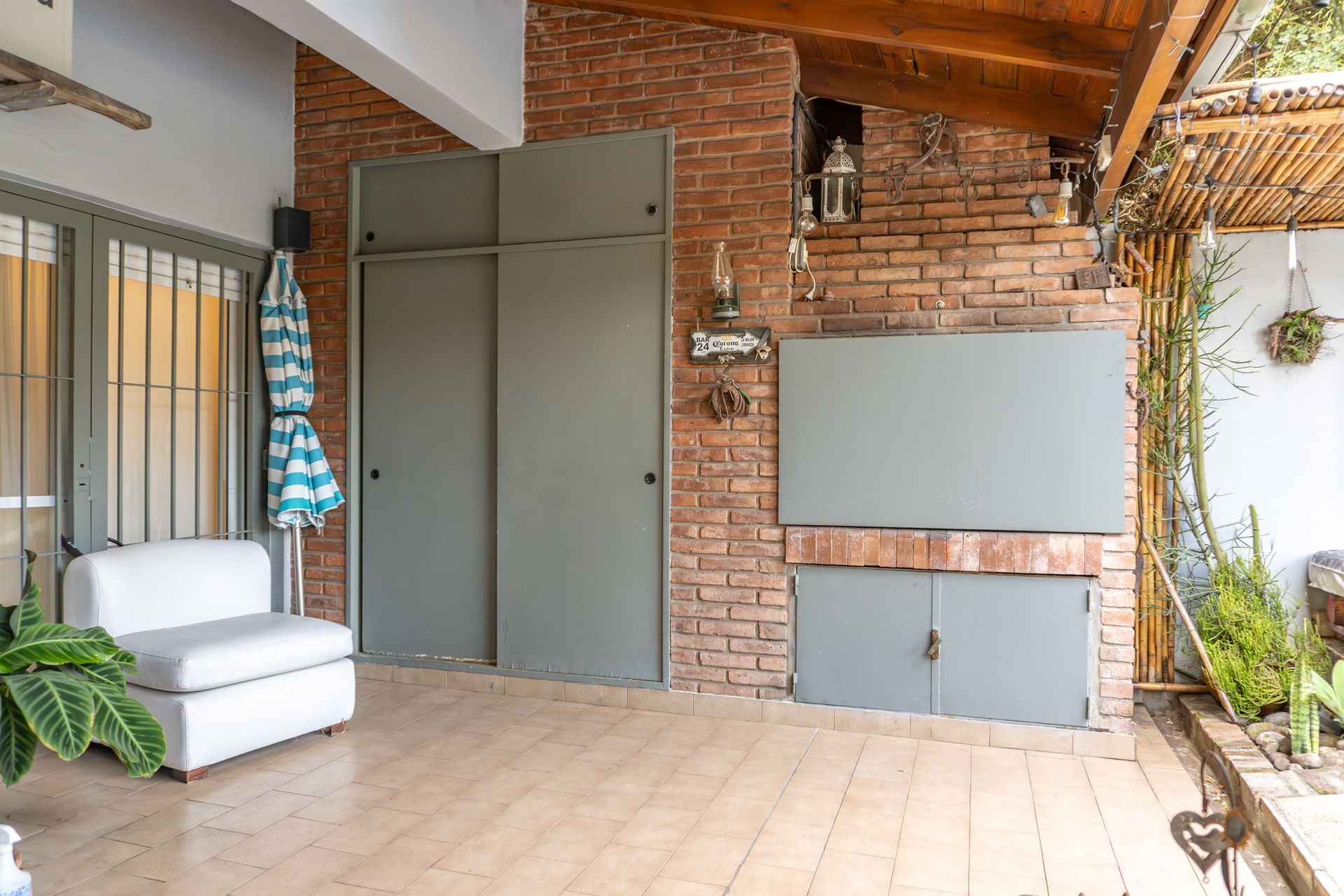 Venta, Olivos, Chalet 7 amb, jardin y pileta
