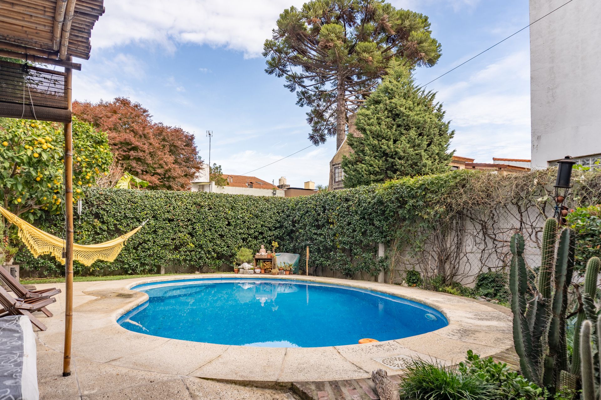Venta, Olivos, Chalet 7 amb, jardin y pileta