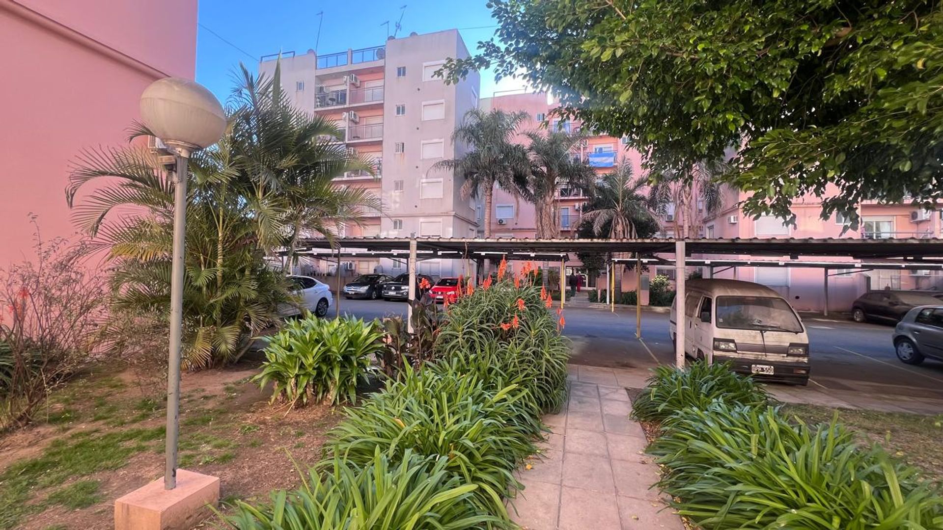 Alquiler 2 Ambientes En San Fernando C/Cochera