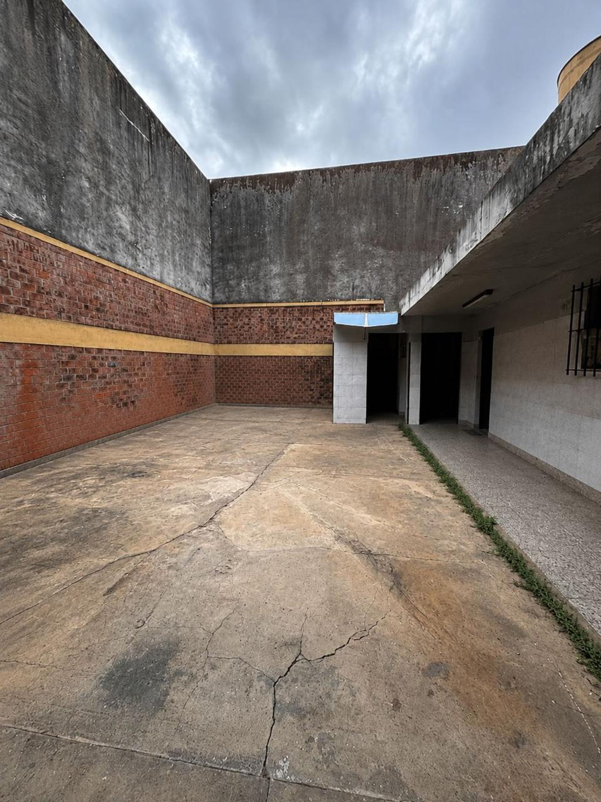 Depósito en venta en Olivos 3 cuadras Panamericana
