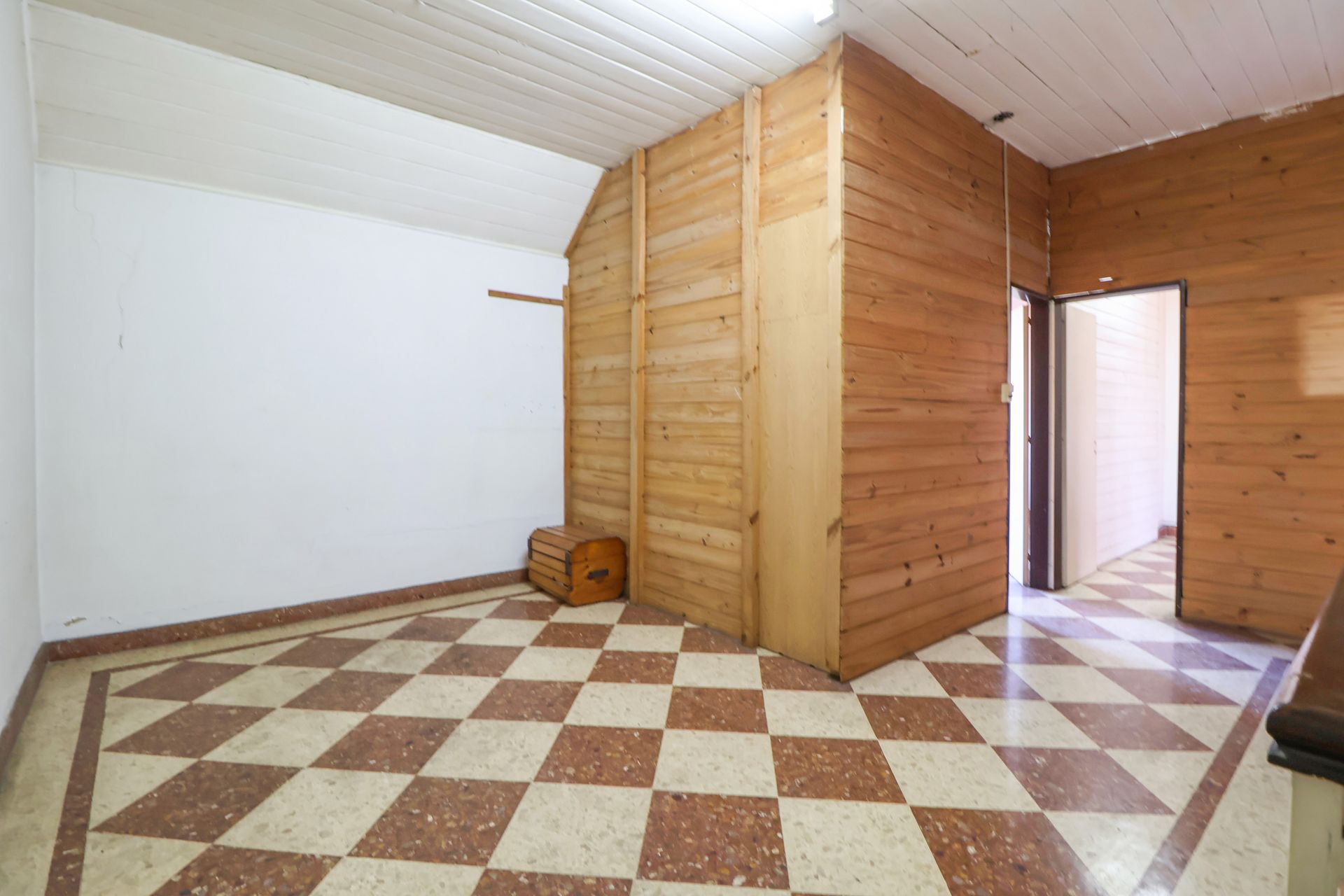 VENTA 2 LOCALES COMERCIALES Y CASA 5 amb / PARQUE