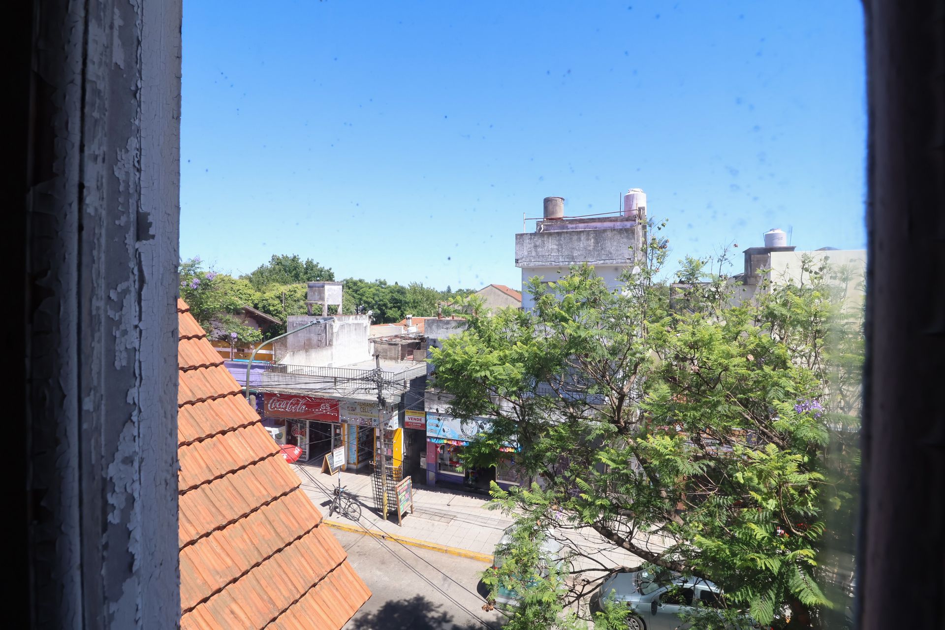 VENTA 2 LOCALES COMERCIALES Y CASA 5 amb / PARQUE
