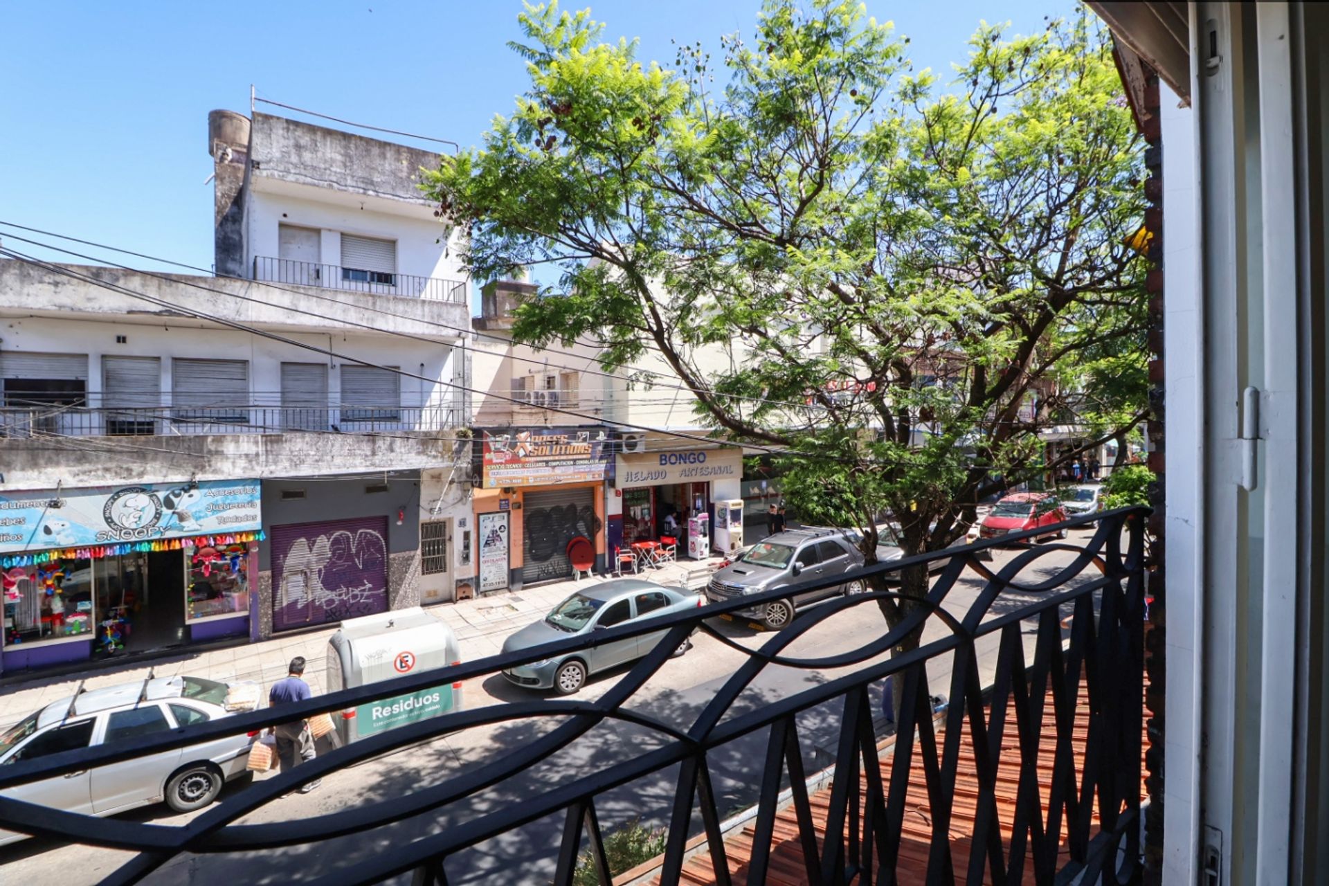 VENTA 2 LOCALES COMERCIALES Y CASA 5 amb / PARQUE