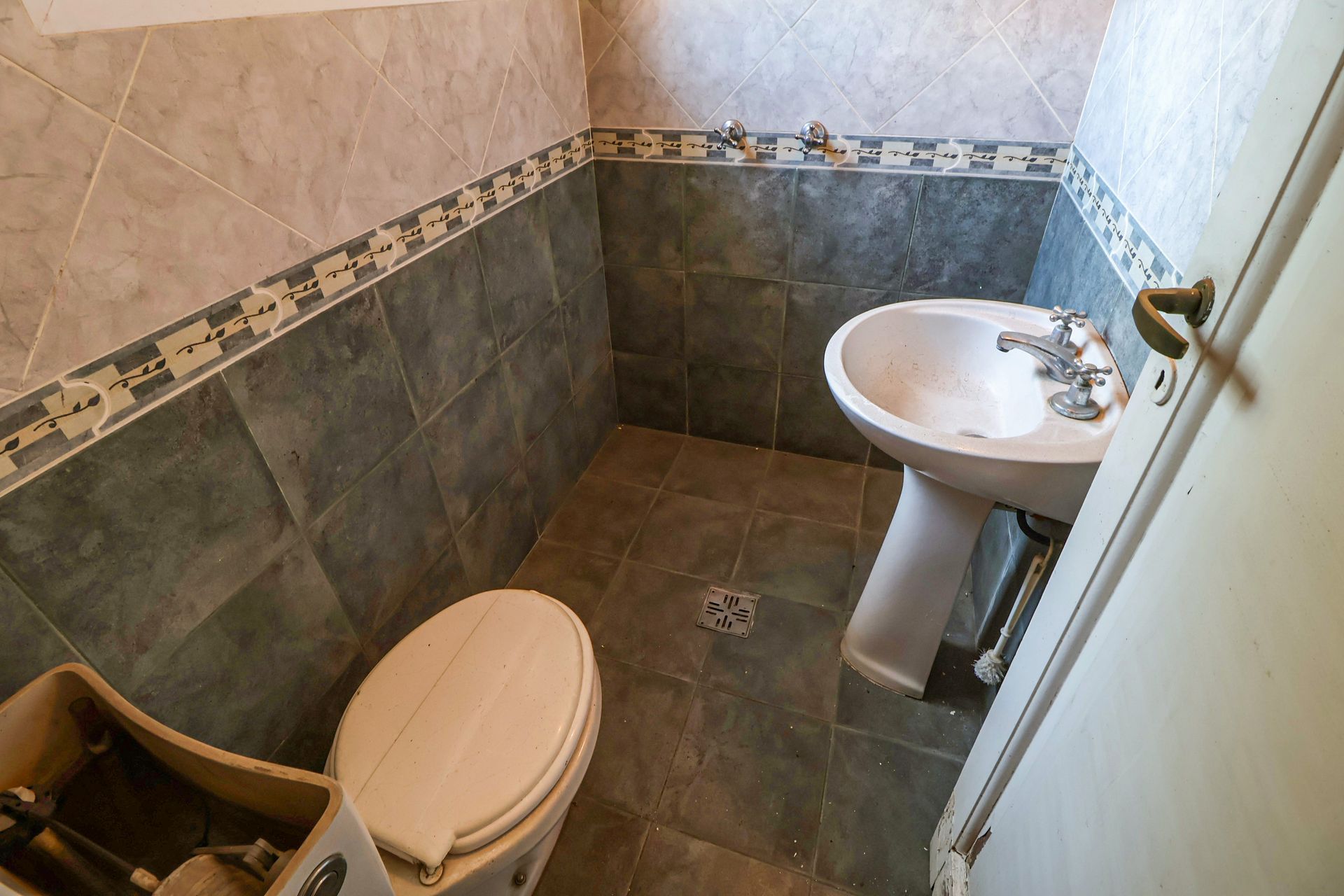 VENTA 2 LOCALES COMERCIALES Y CASA 5 amb / PARQUE