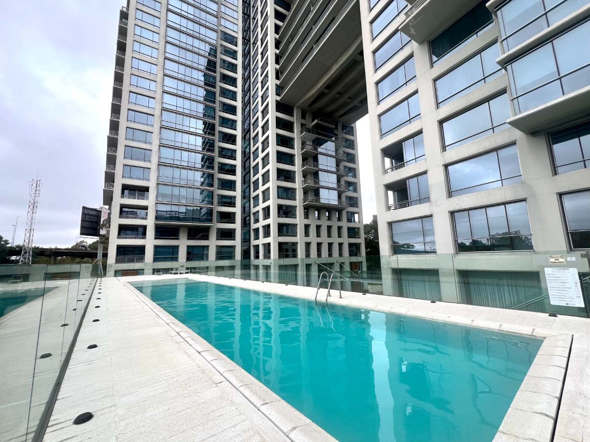 Venta Depto al RIO 3 ambientes convertido en 2