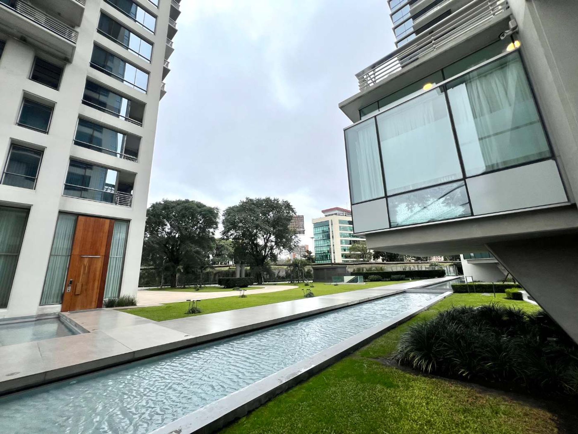 Venta Depto al RIO 3 ambientes convertido en 2