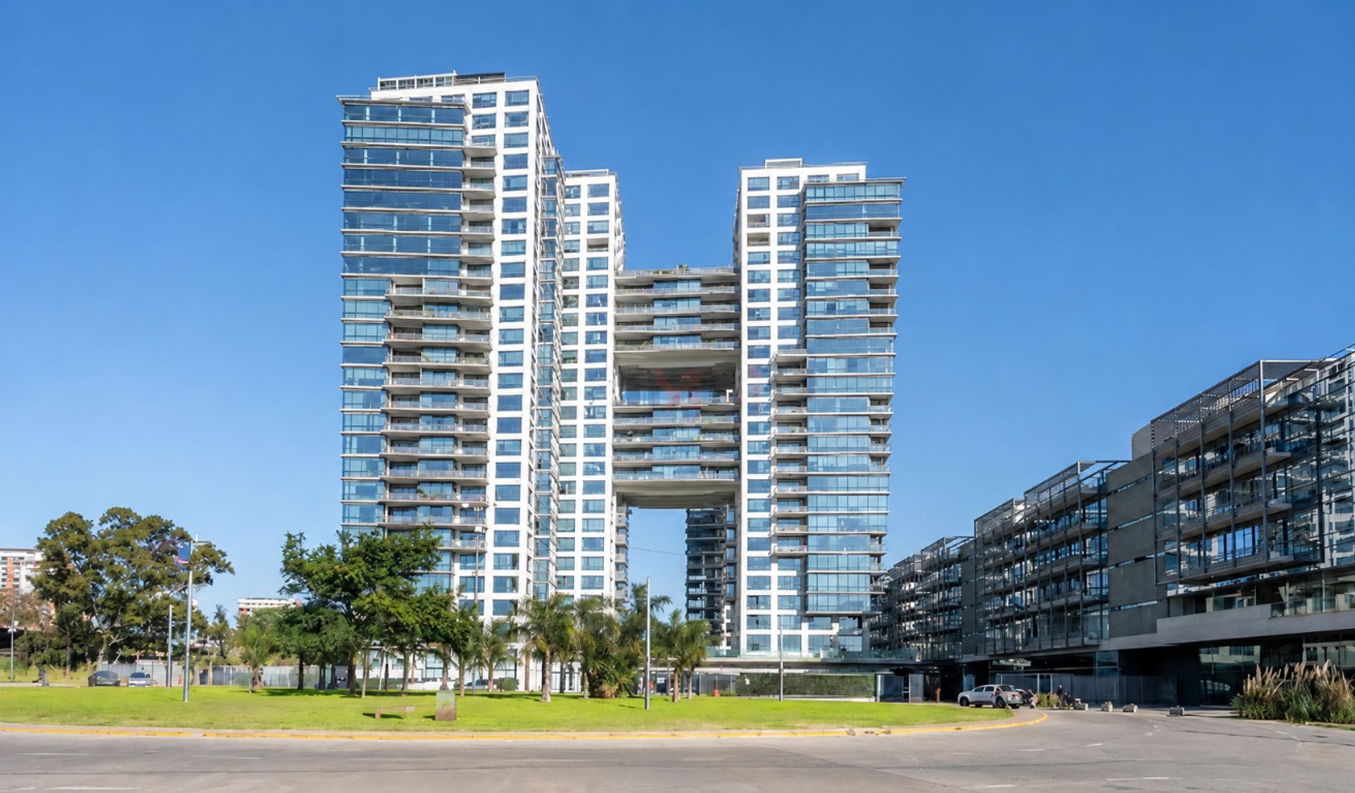 Venta Depto al RIO 3 ambientes convertido en 2