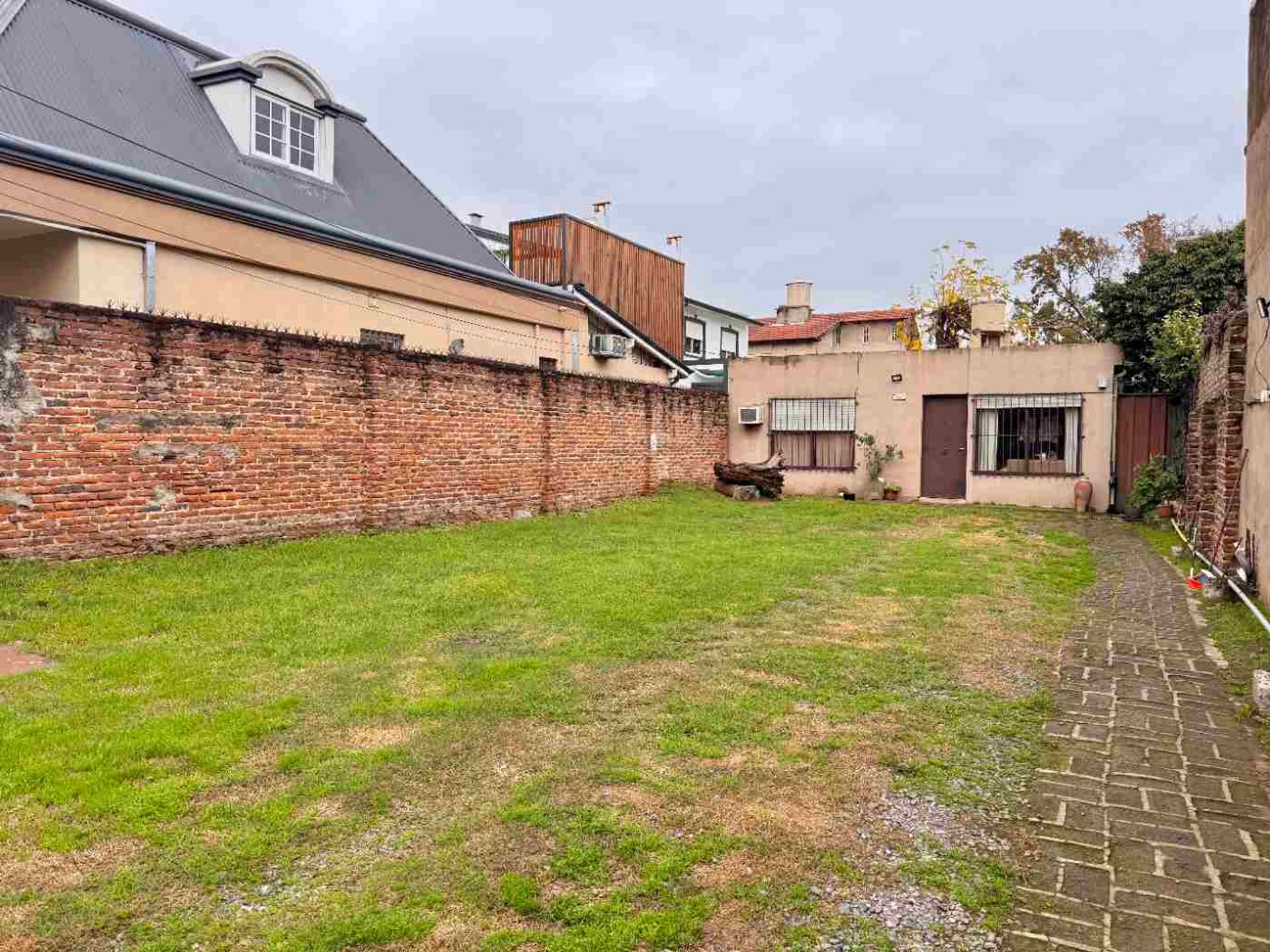 LOTE 320mts, Buena Ubicación