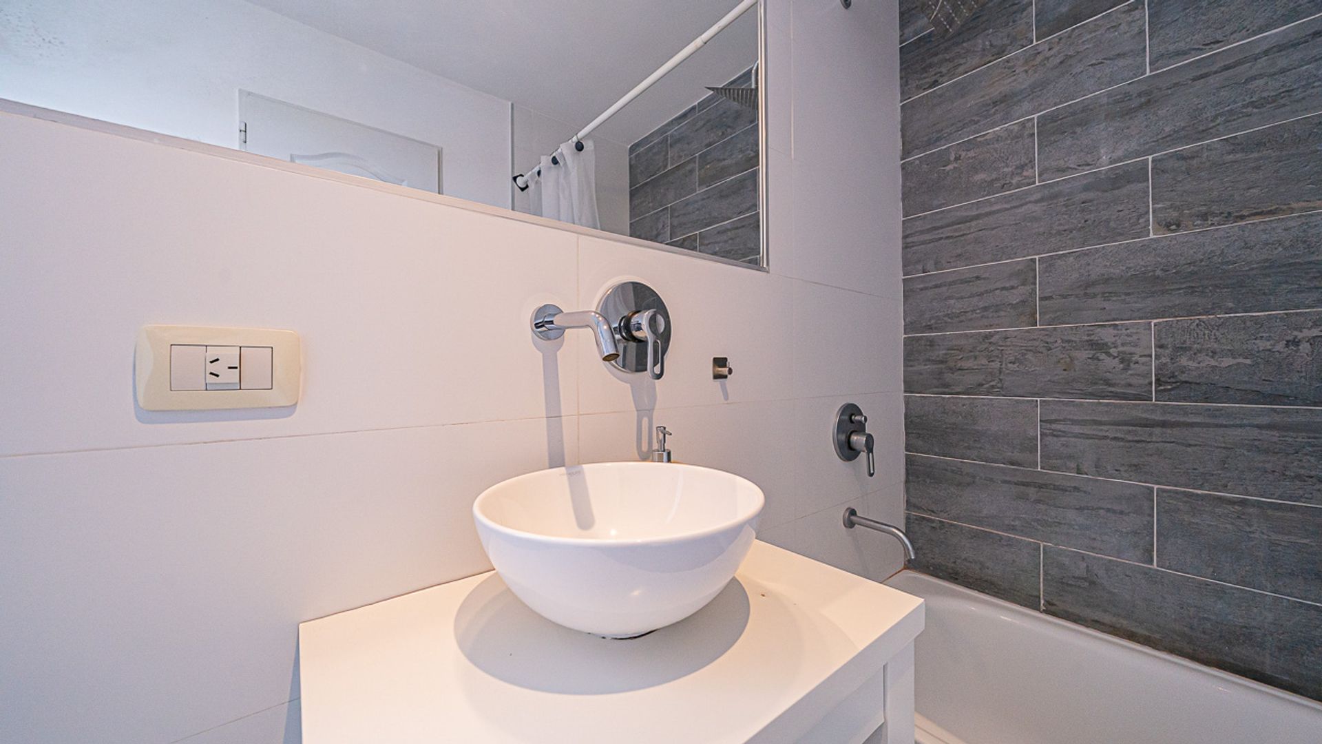 Venta Ph Villa Adelina Cuatro Ambientes Con Jardin
