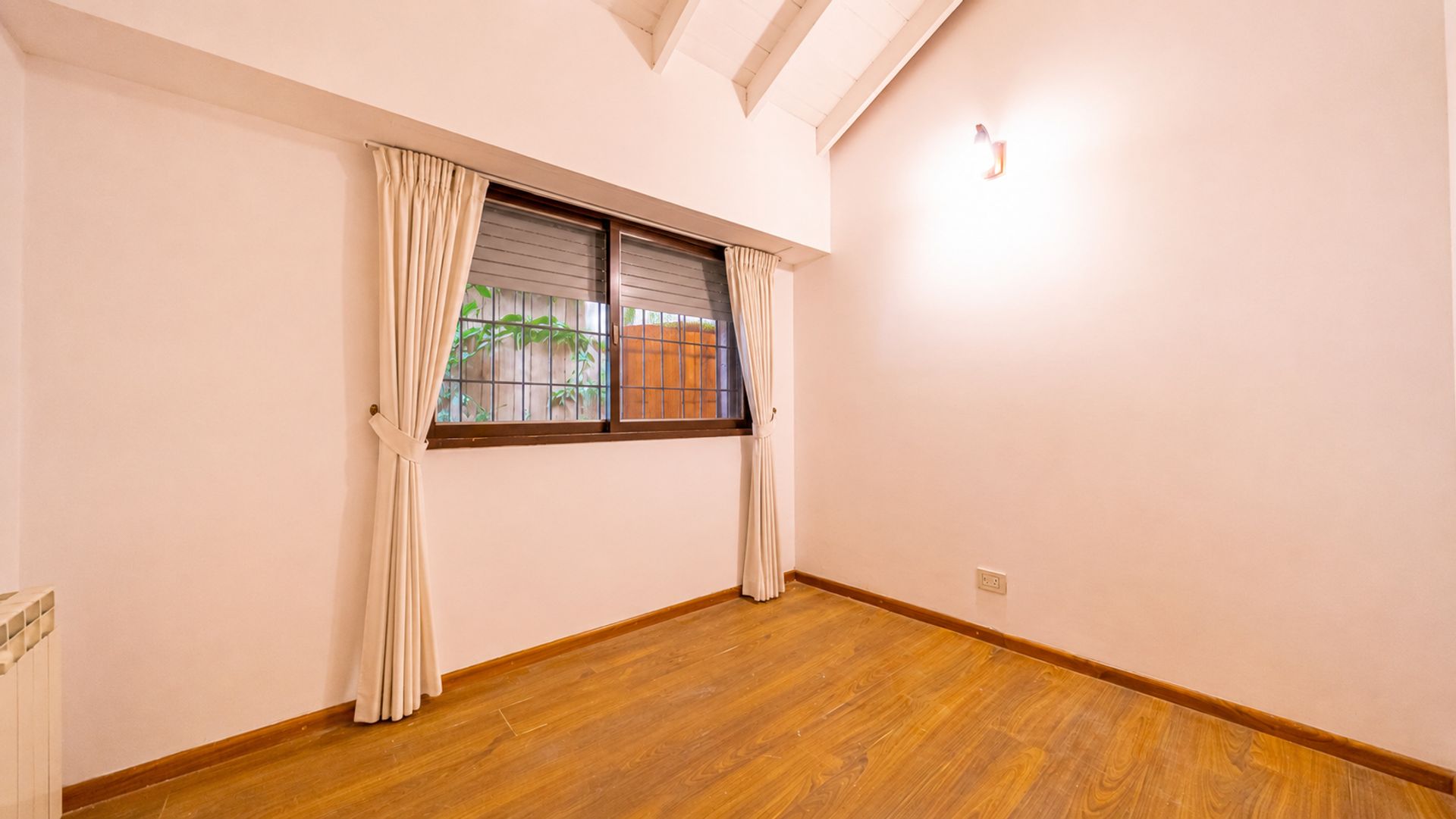 Casa 5 Ambientes En Talar De Pacheco Enorme Parque