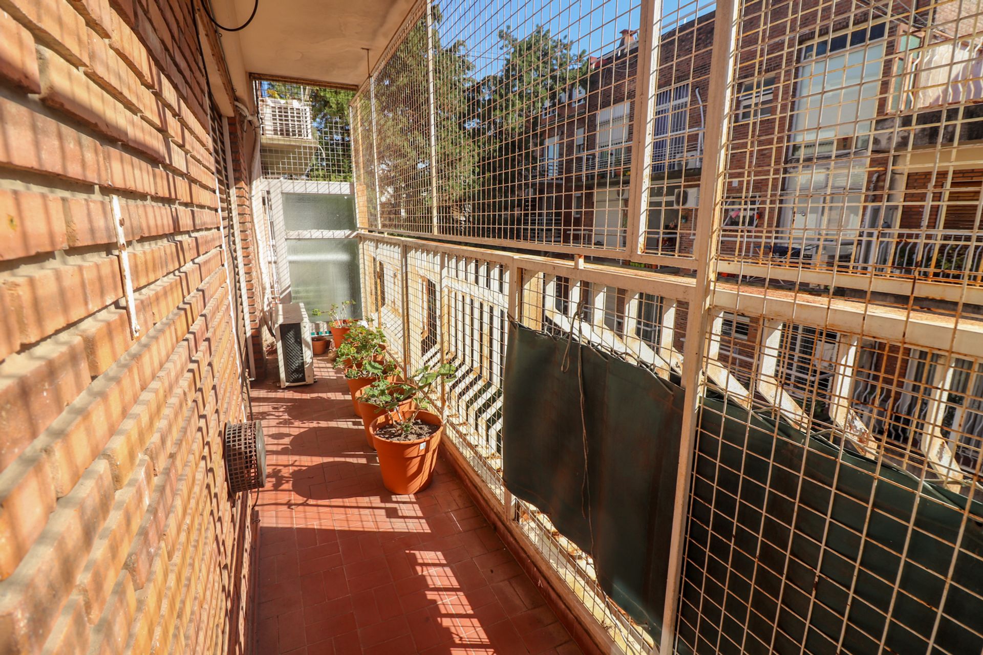 Alquiler Dpto 3 Amb C/Cochera -En San Isidro Centr