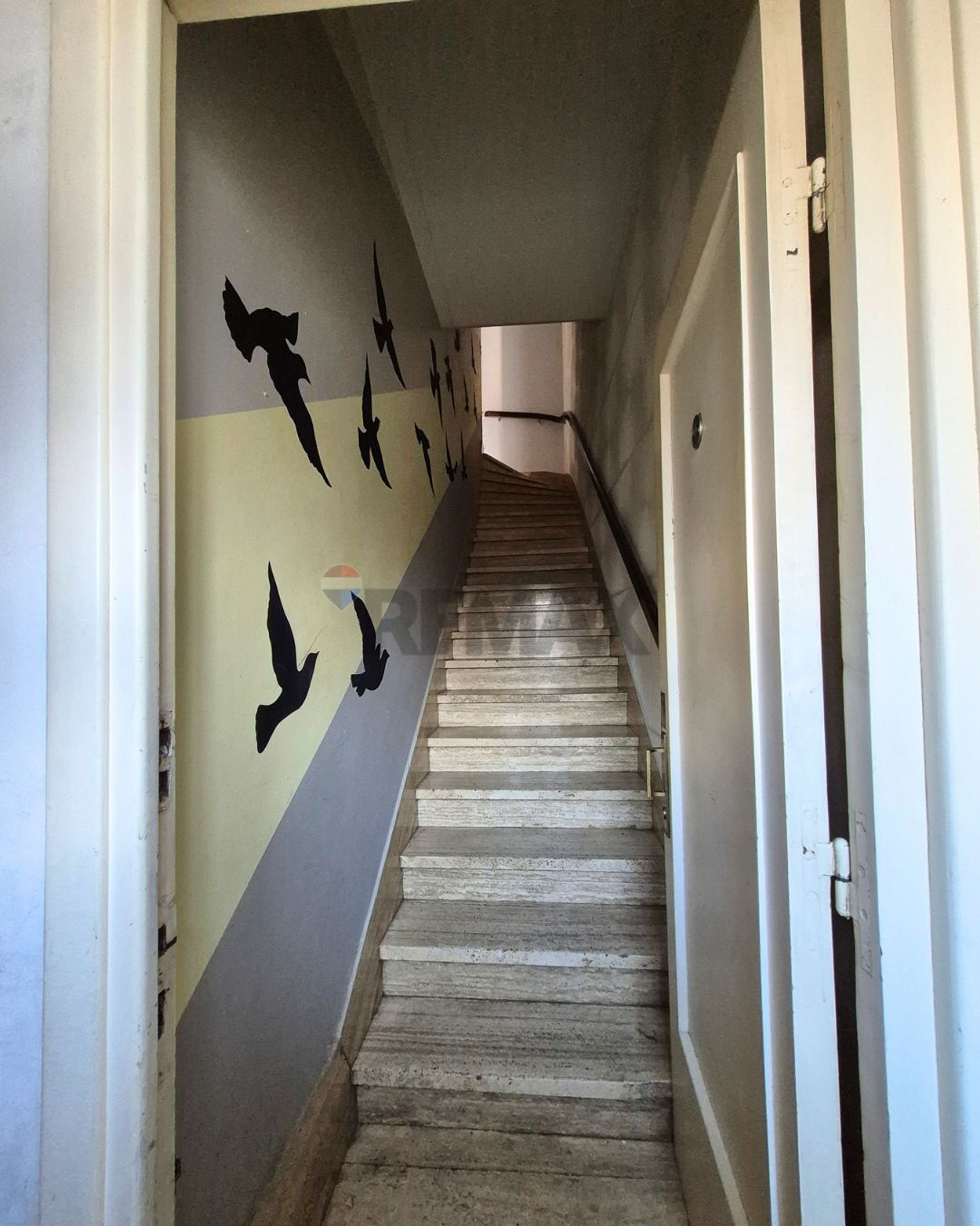 Venta Depto tipo casa 6 amb c/ gran terraza Olivos