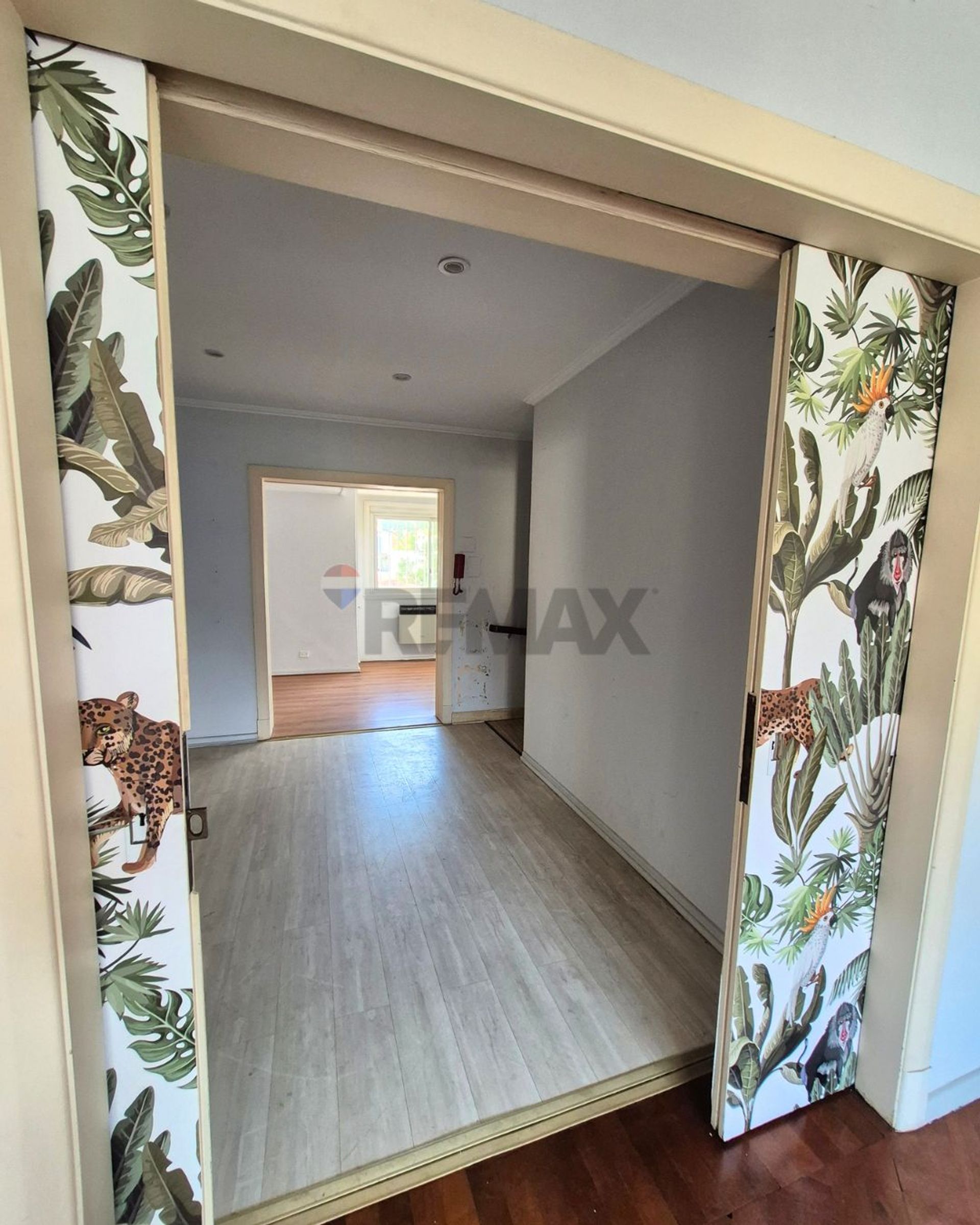 Venta Depto tipo casa 6 amb c/ gran terraza Olivos
