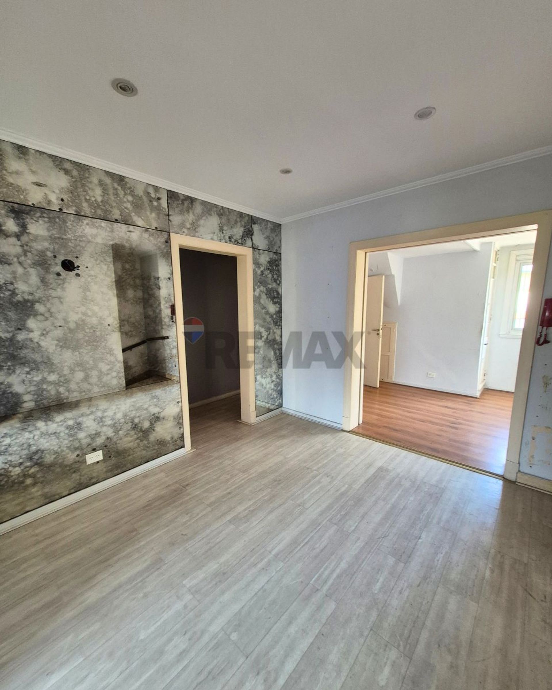Venta Depto tipo casa 6 amb c/ gran terraza Olivos