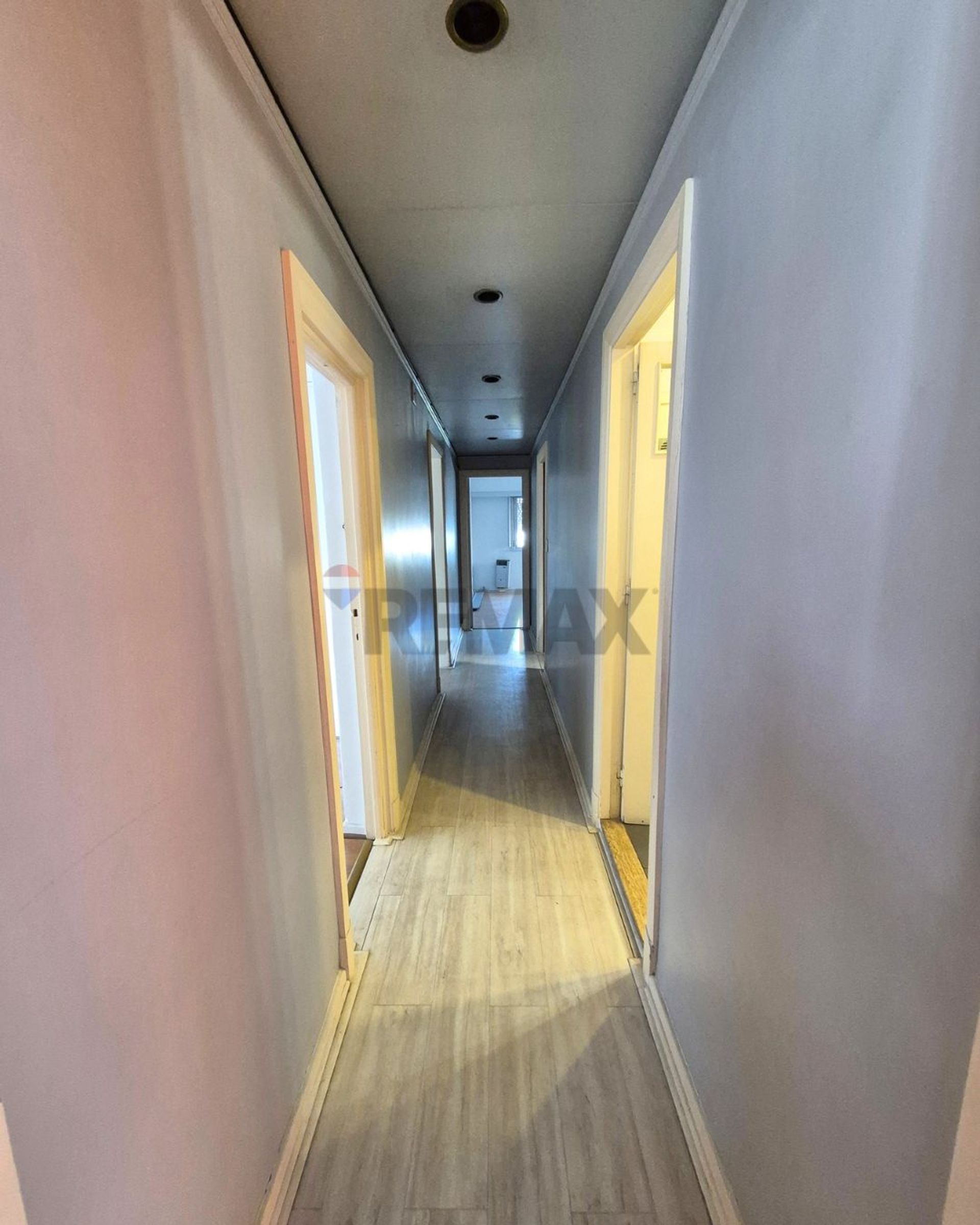 Venta Depto tipo casa 6 amb c/ gran terraza Olivos