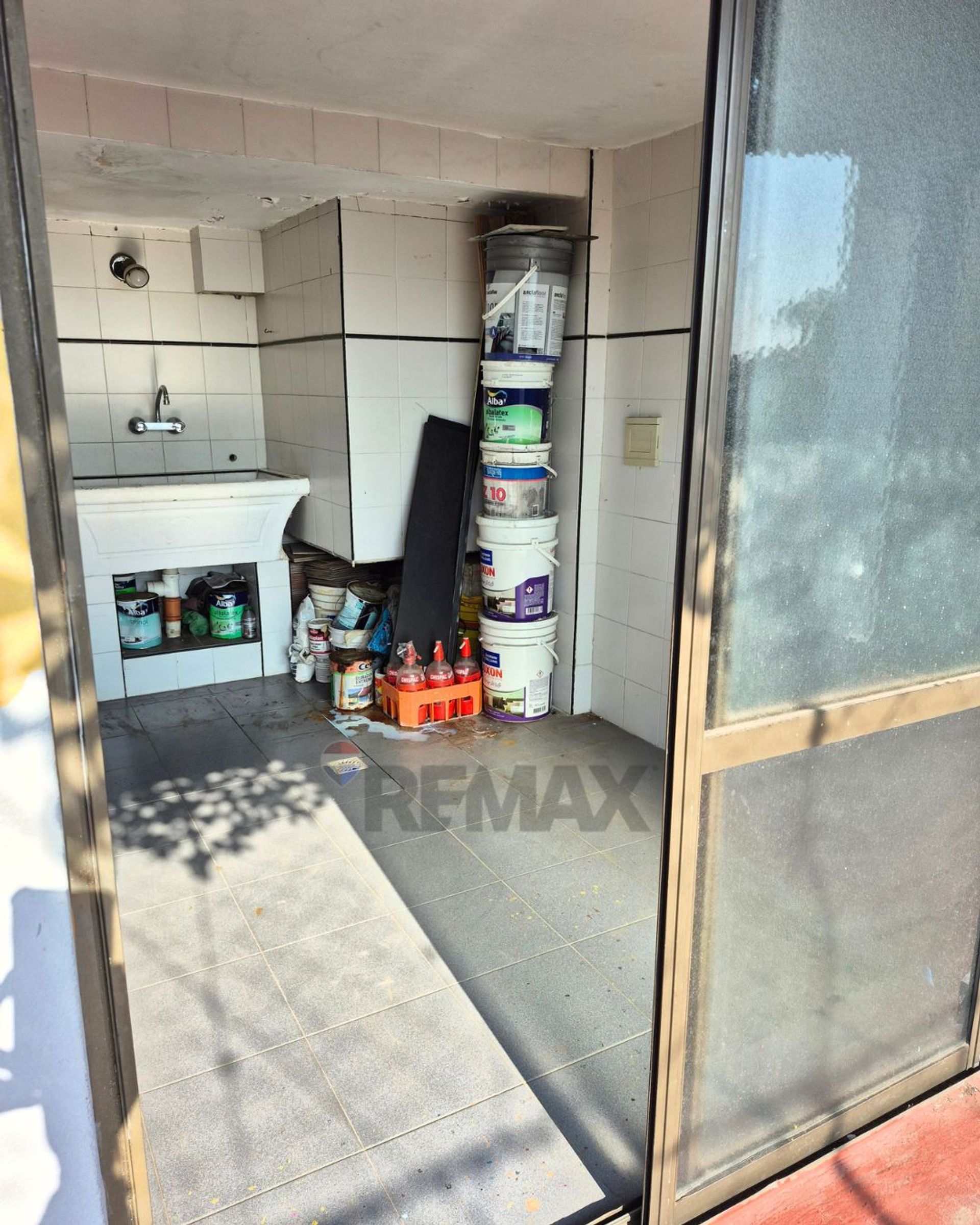 Venta Depto tipo casa 6 amb c/ gran terraza Olivos