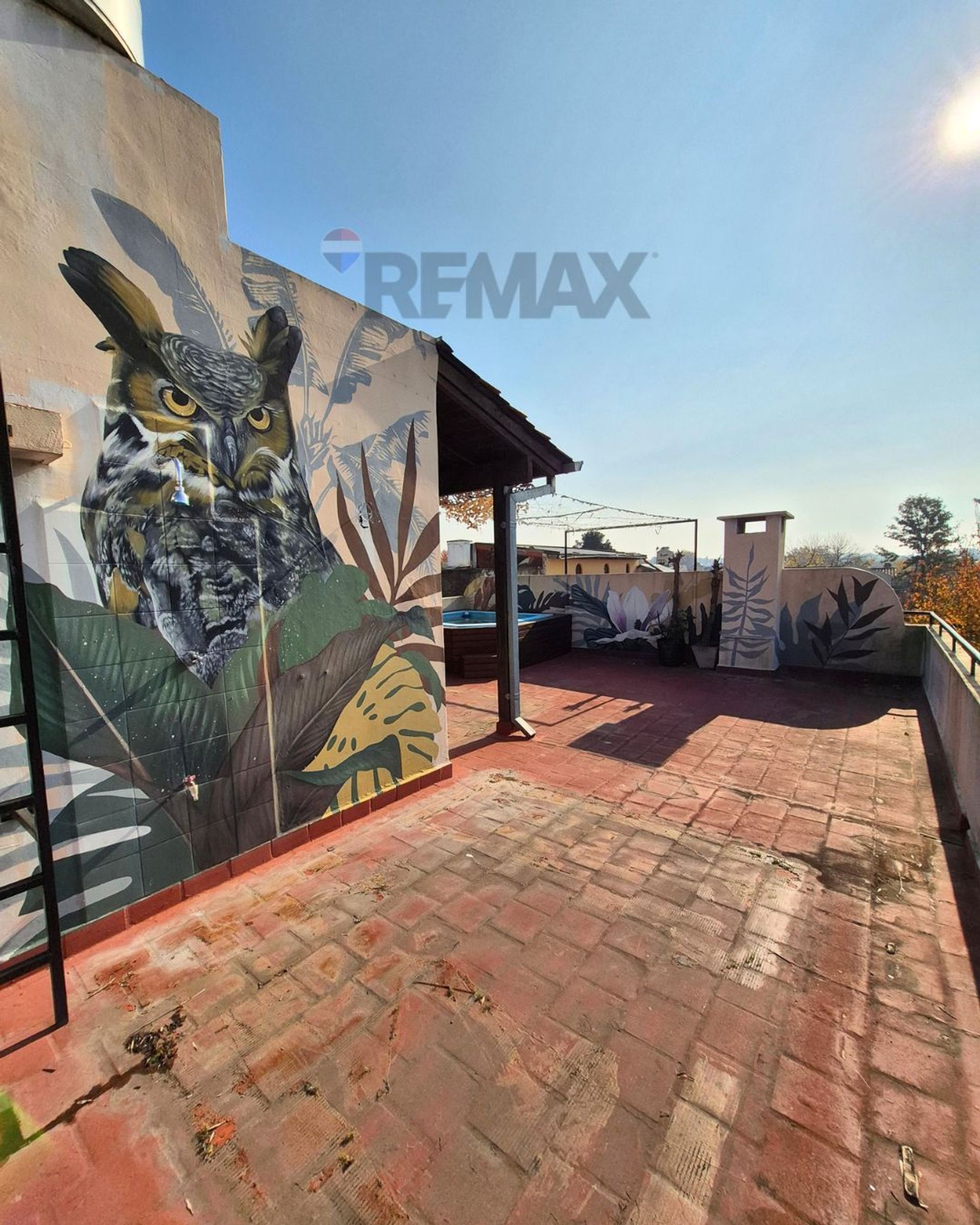 Venta Depto tipo casa 6 amb c/ gran terraza Olivos