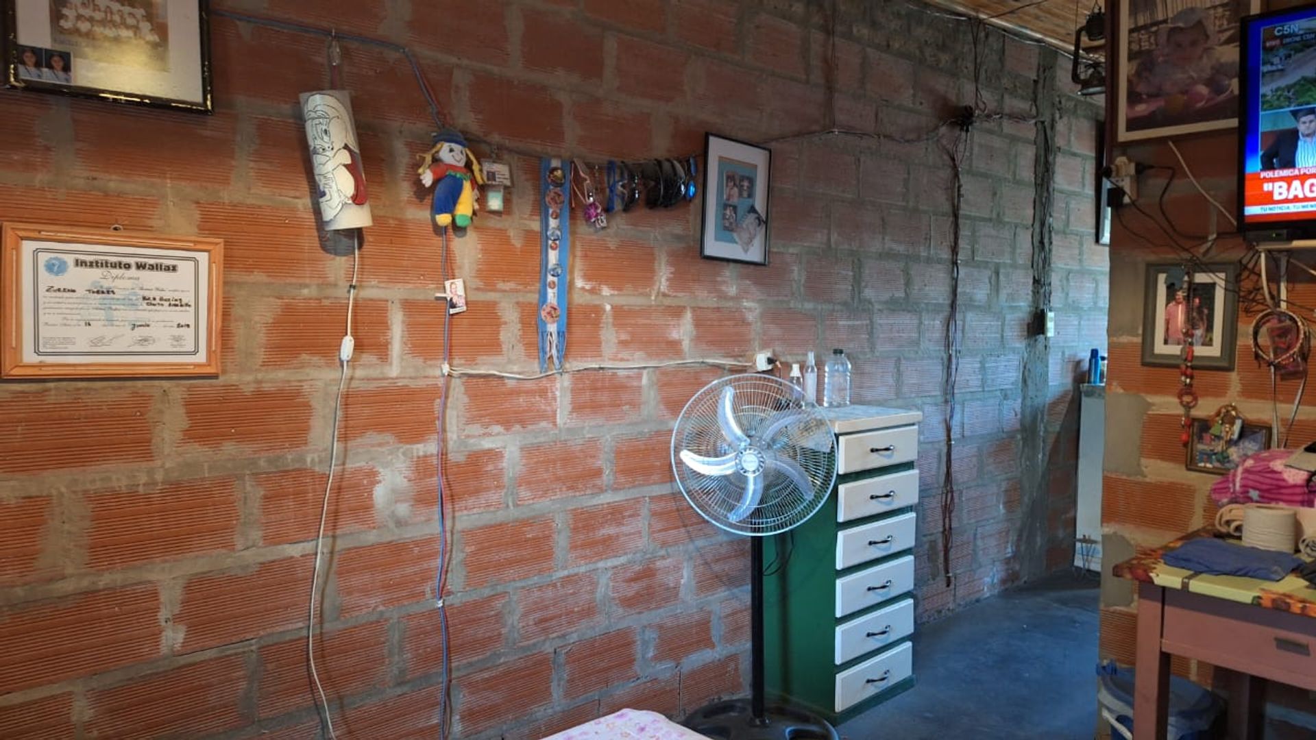 Venta 3 Ambientes Sobre Terreno Propio Benavidez