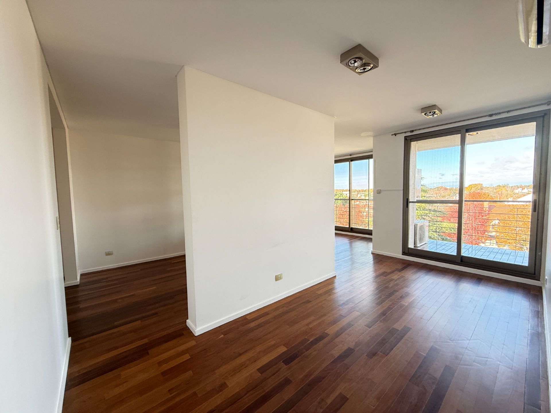 Depto. Loft C/Cochera. Vista Inmejorable