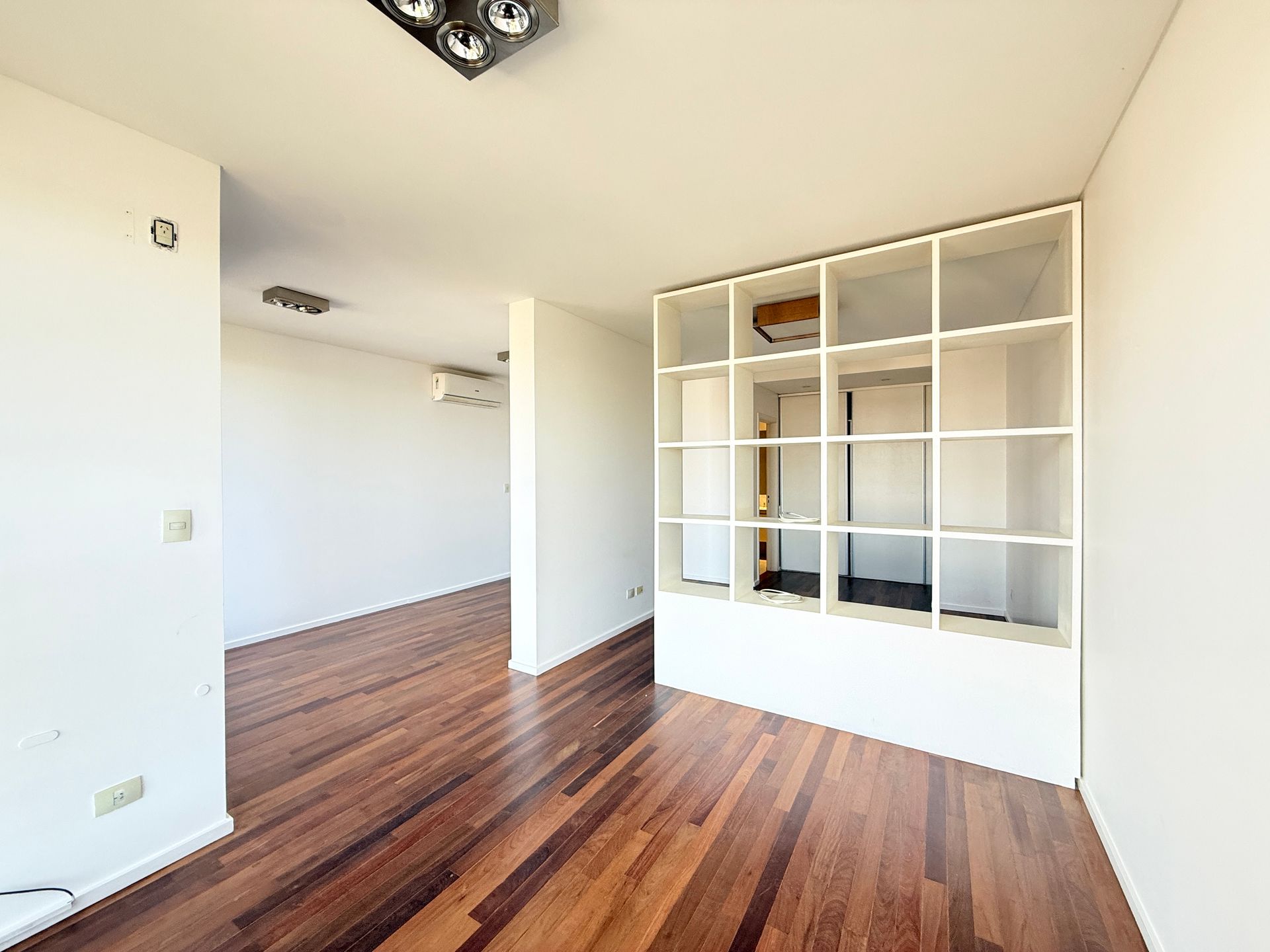 Depto. Loft C/Cochera. Vista Inmejorable