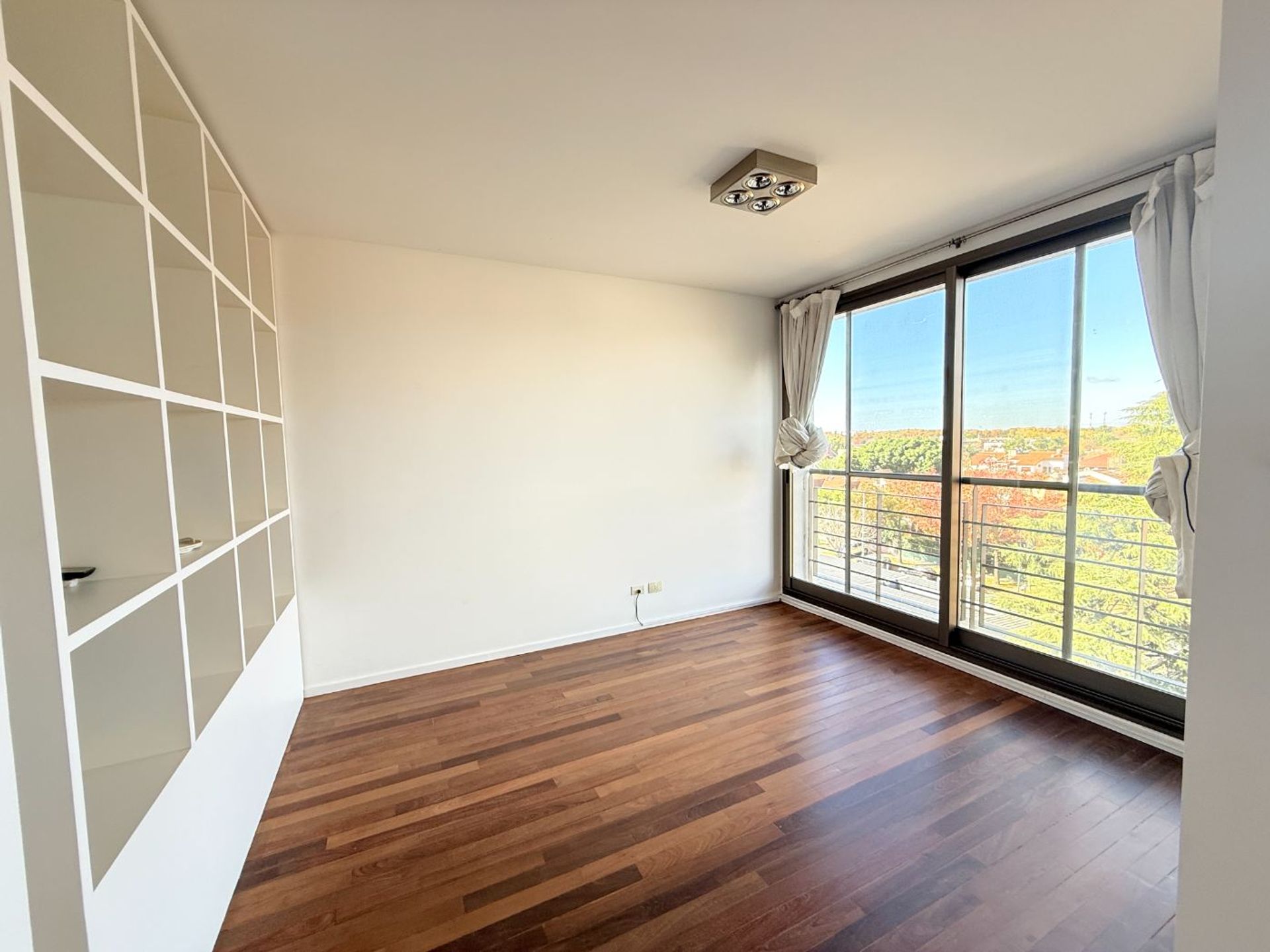 Depto. Loft C/Cochera. Vista Inmejorable