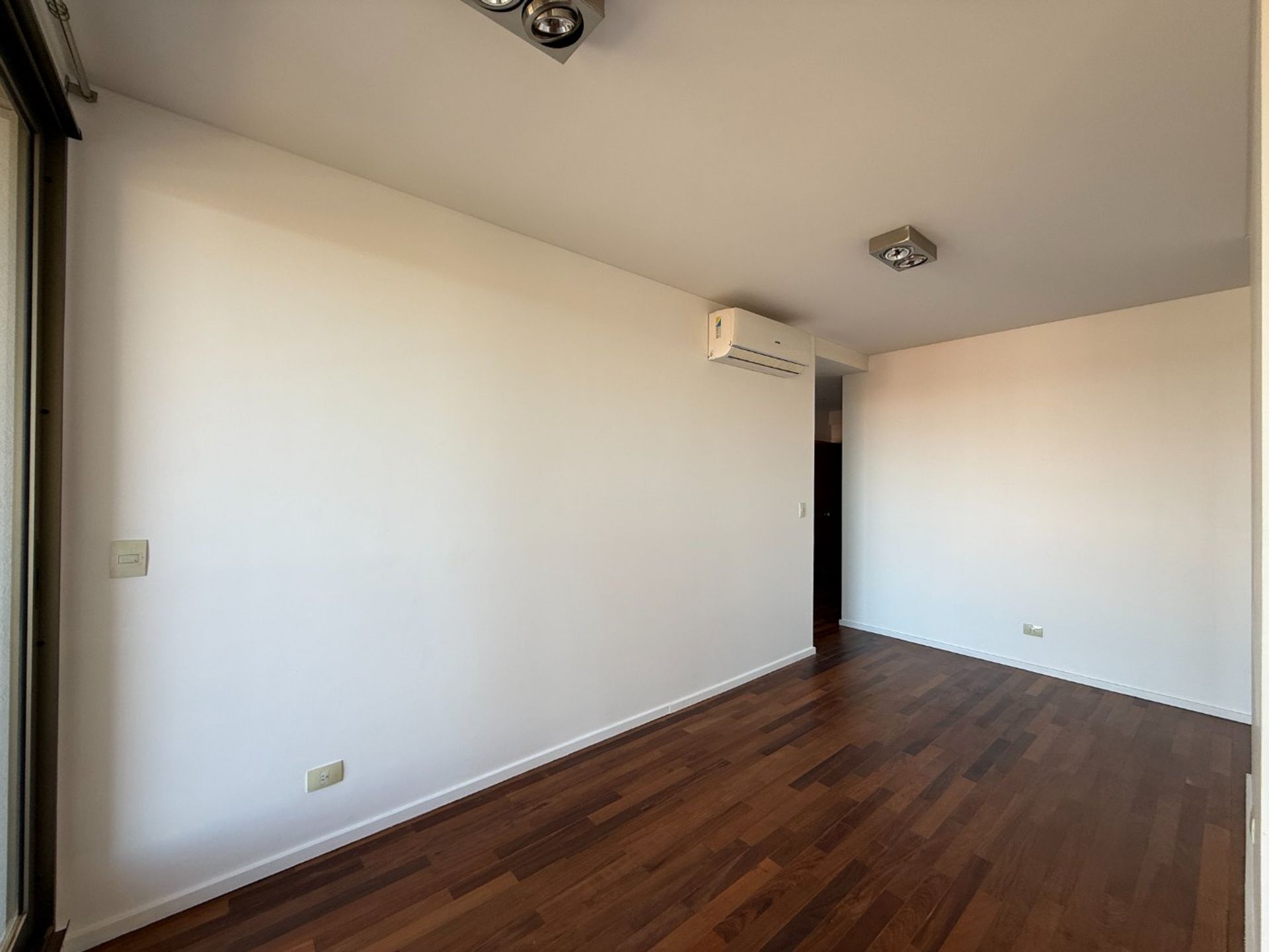 Depto. Loft C/Cochera. Vista Inmejorable