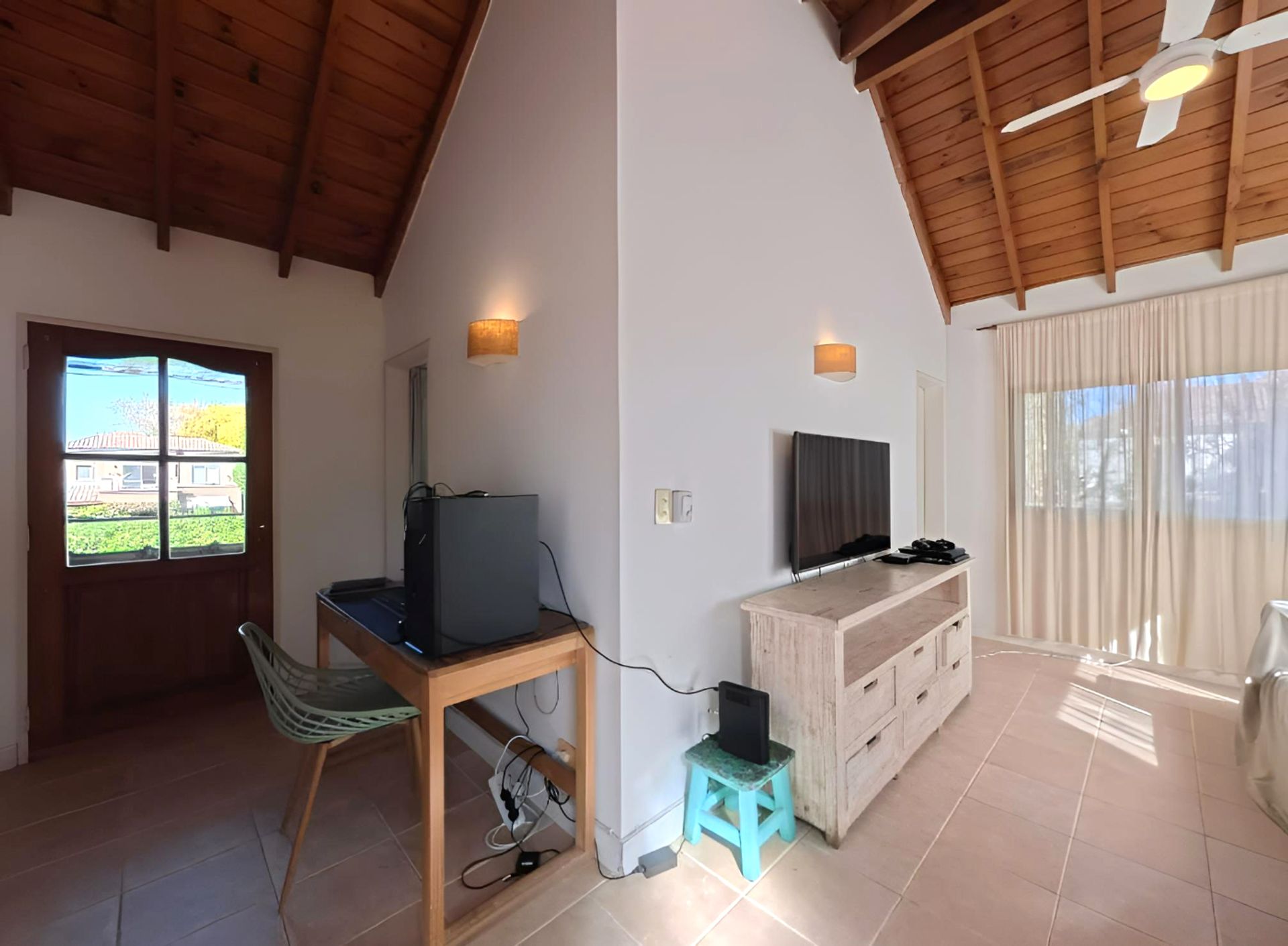 CASA-5 AMBIENTES-VENTA-Bo Co LA CHACRA-VICTORIA