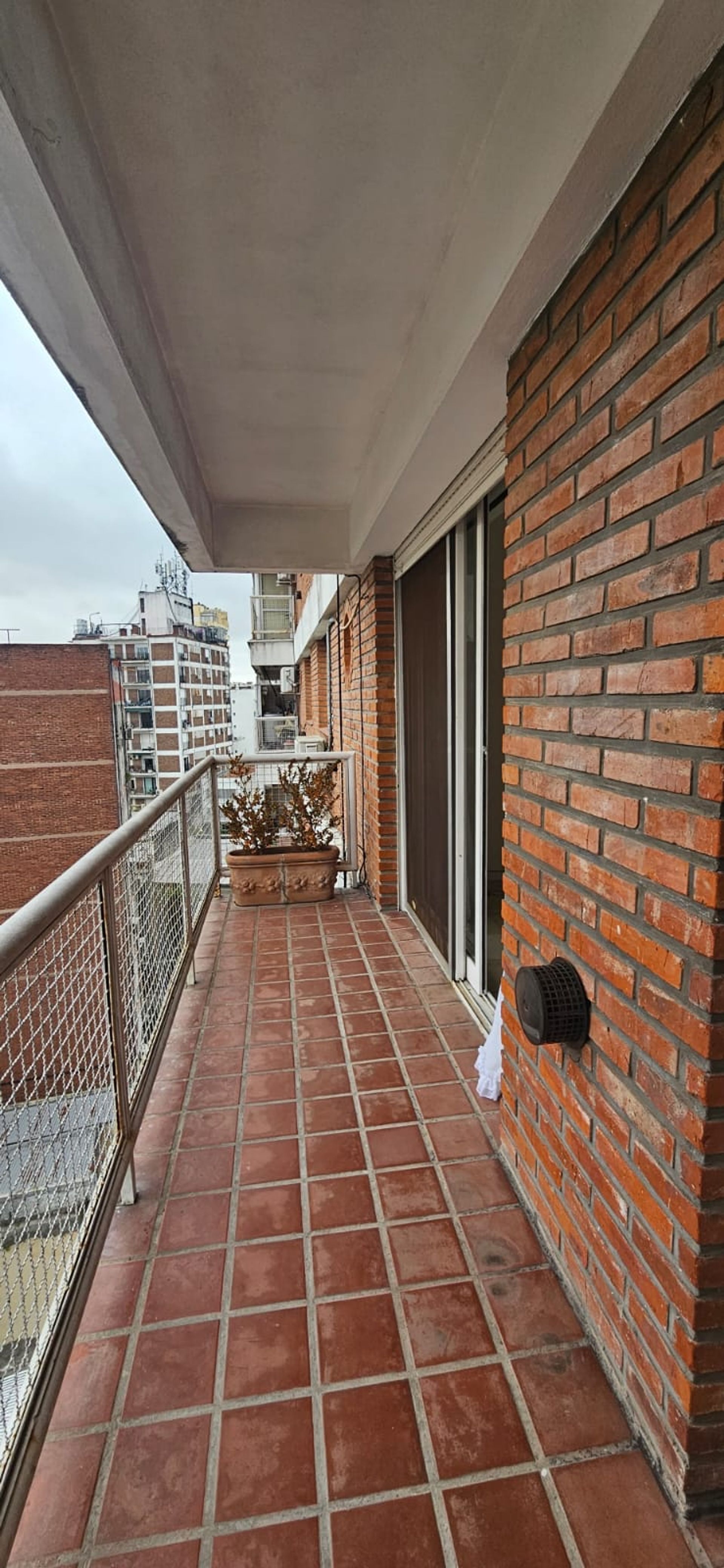 Departamento En Alquiler San Isidro Con Cochera