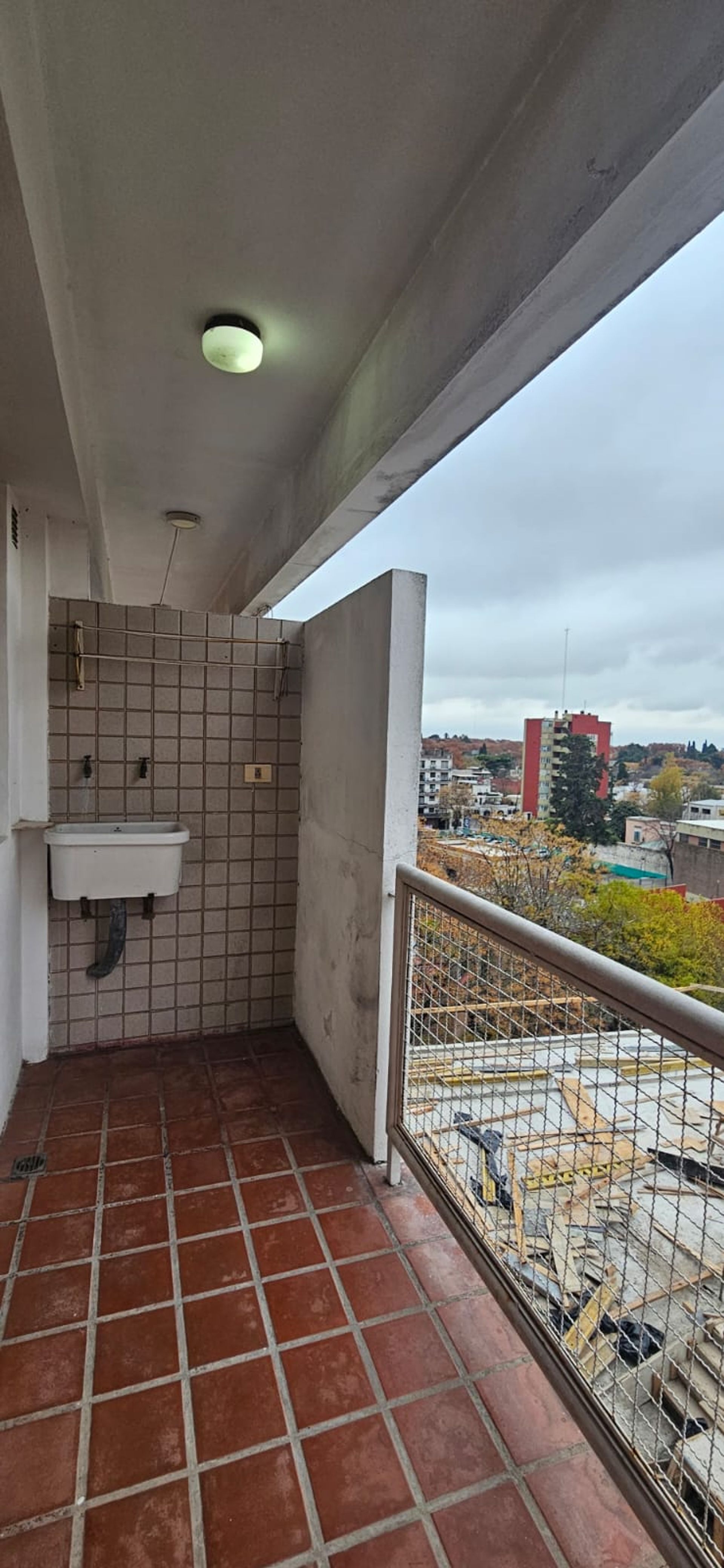 Departamento En Alquiler San Isidro Con Cochera
