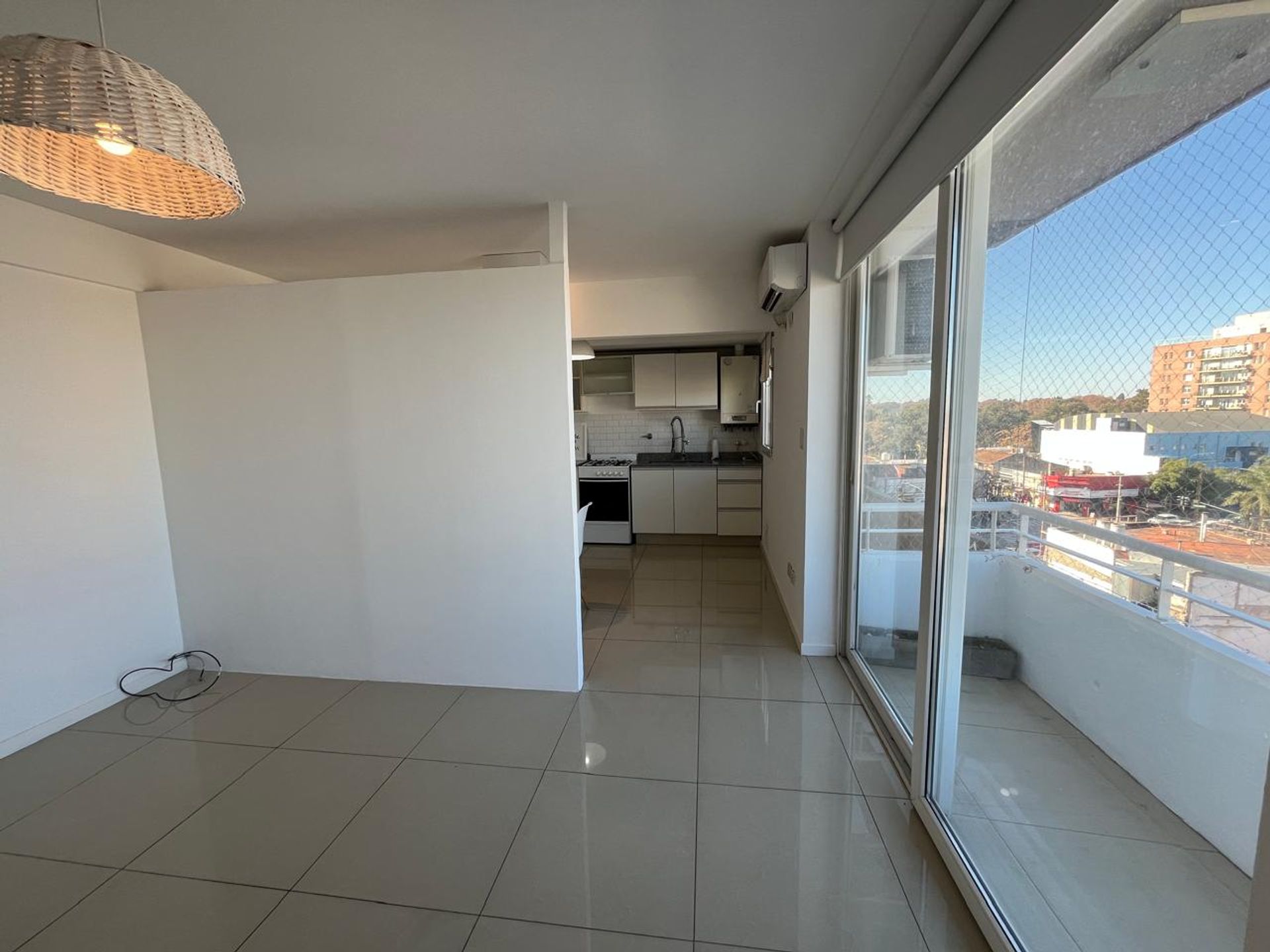 Alquiler Monoambiente En Beccar Con Balcon/Cochera