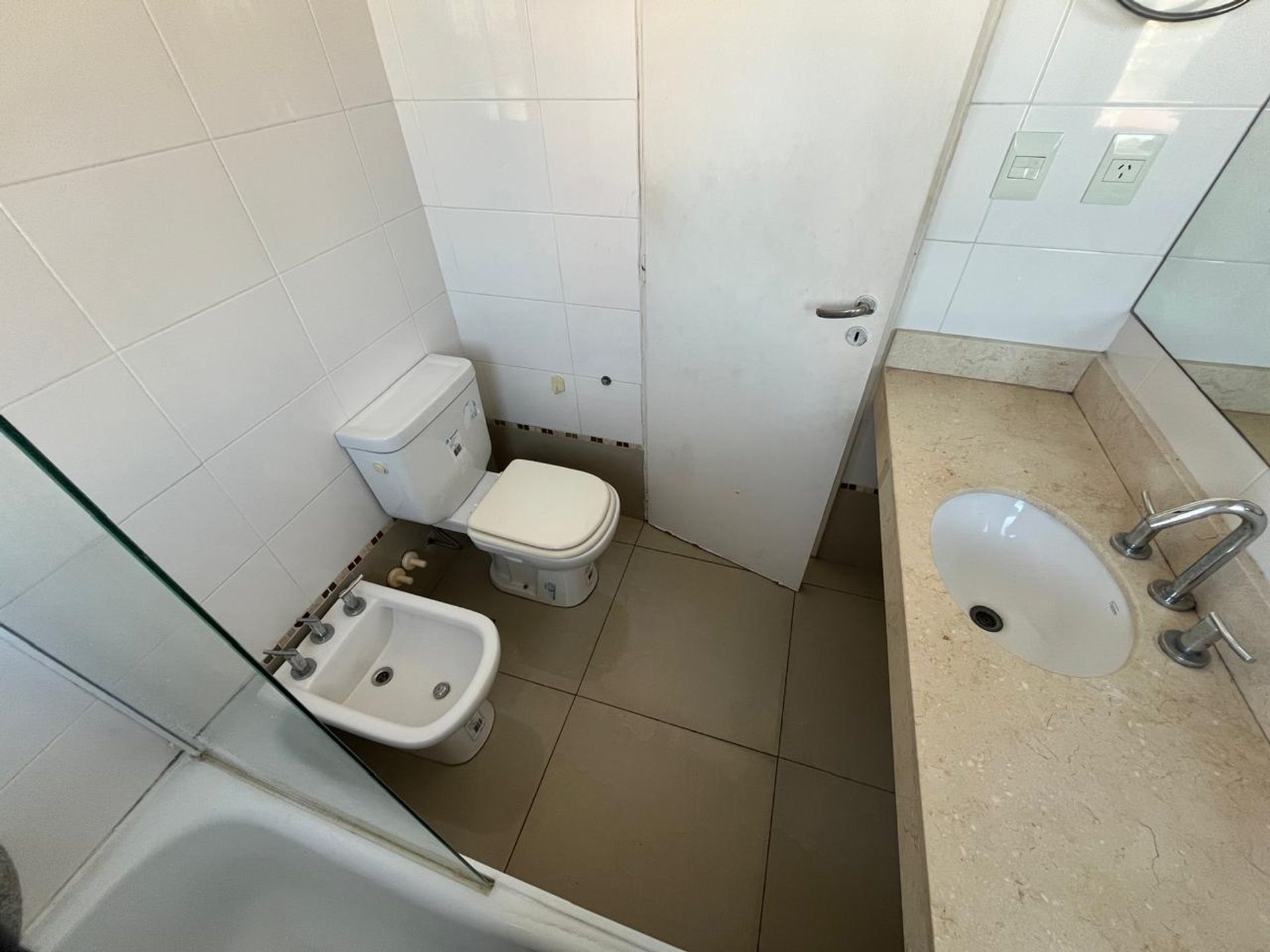 Alquiler Monoambiente En Beccar Con Balcon/Cochera