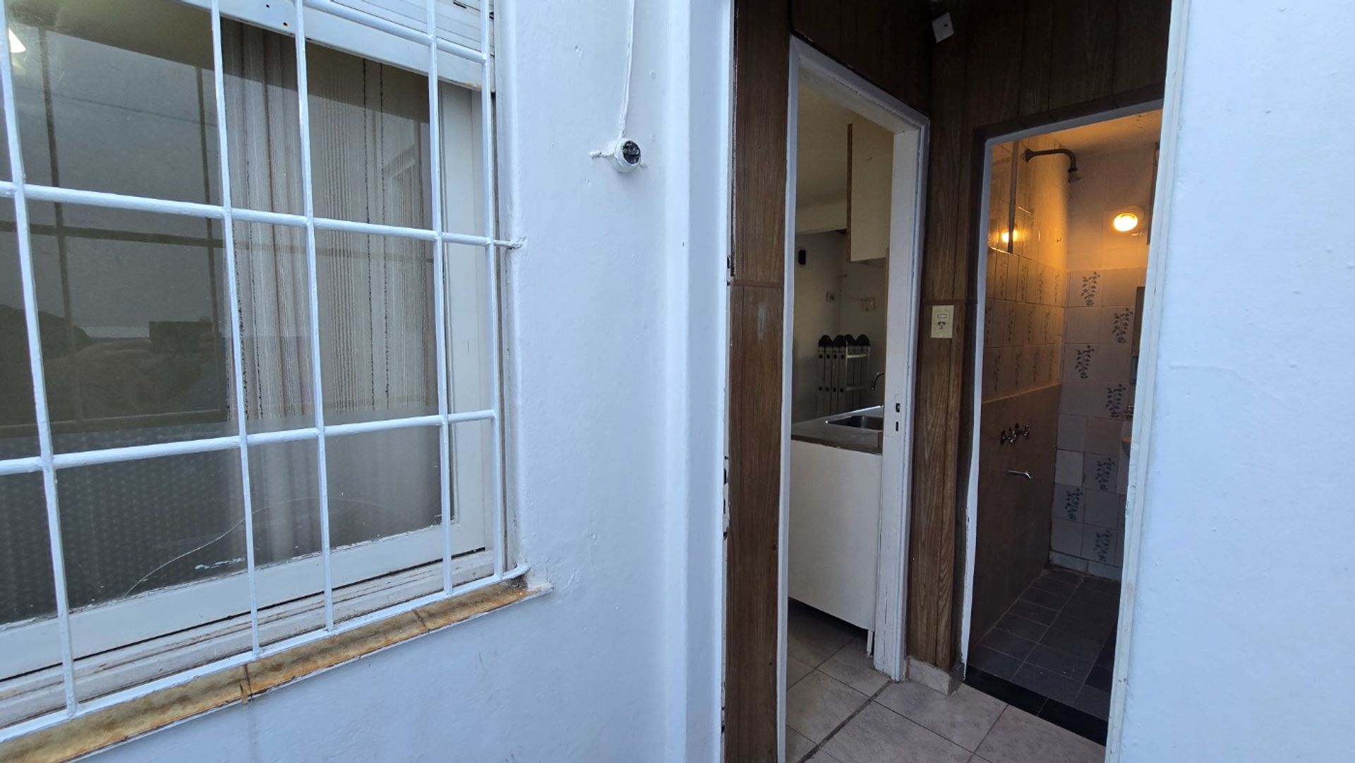 Alquiler PH 2 ambientes 27m2, Villa Adelina