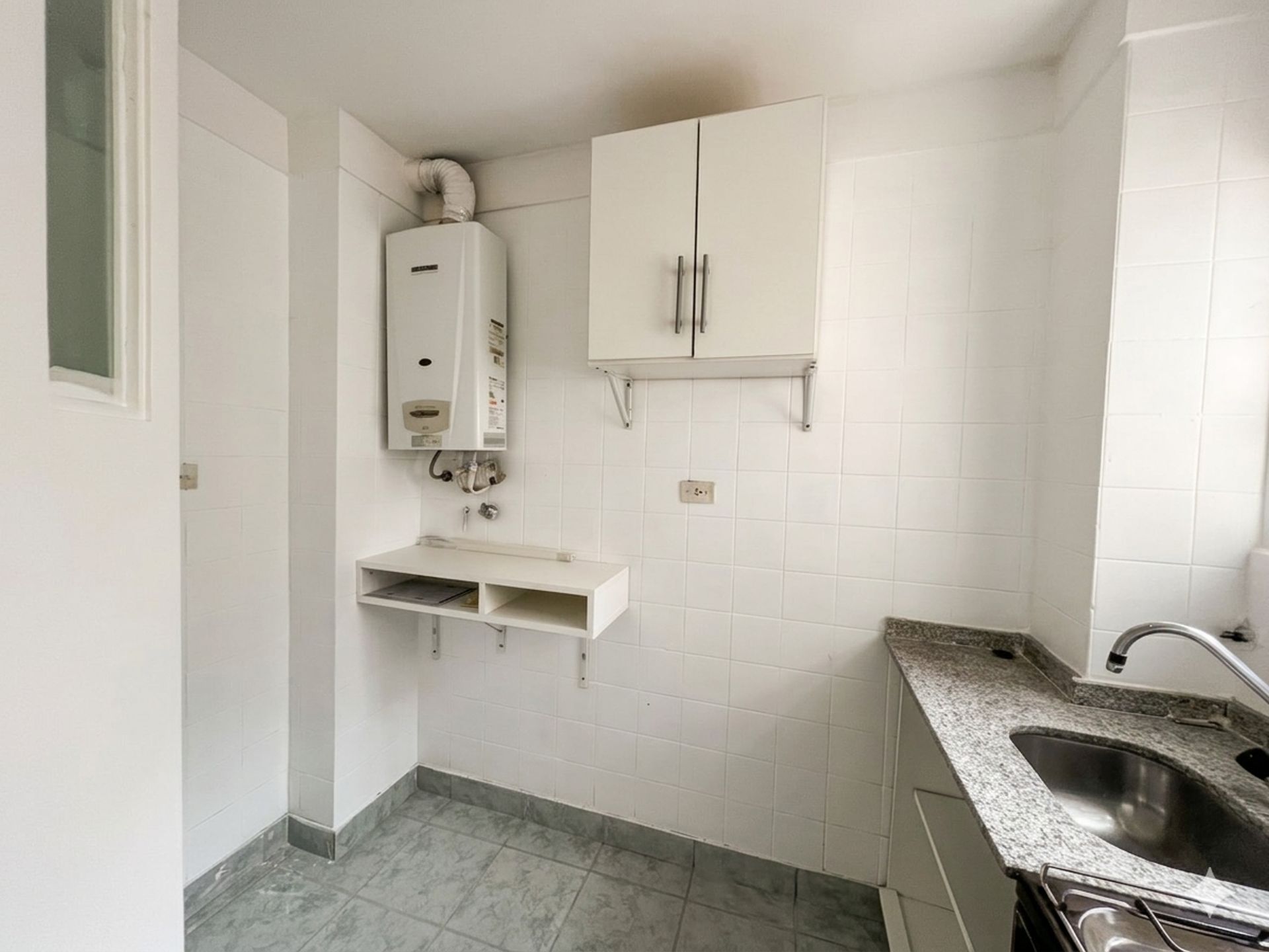 Venta Dpto 2 Amb En Vicente Lopez Cochera Y Balcon