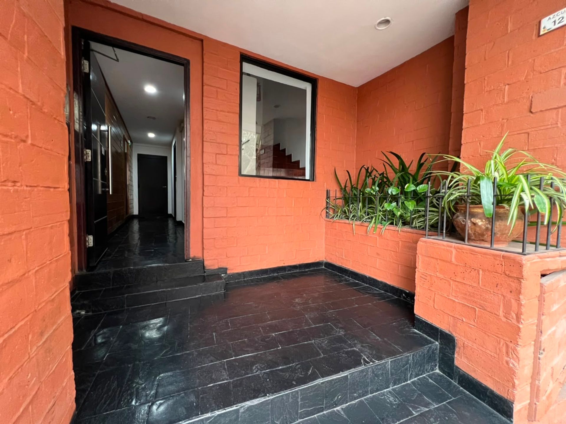 Venta Dpto 2 Amb En Vicente Lopez Cochera Y Balcon