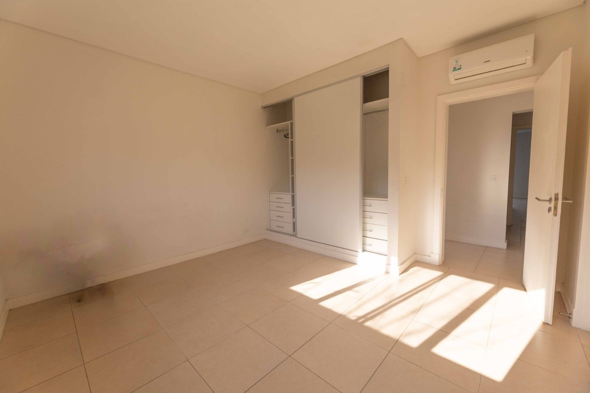Venta SAN RAFAEL 4 habitaciones + escritorio