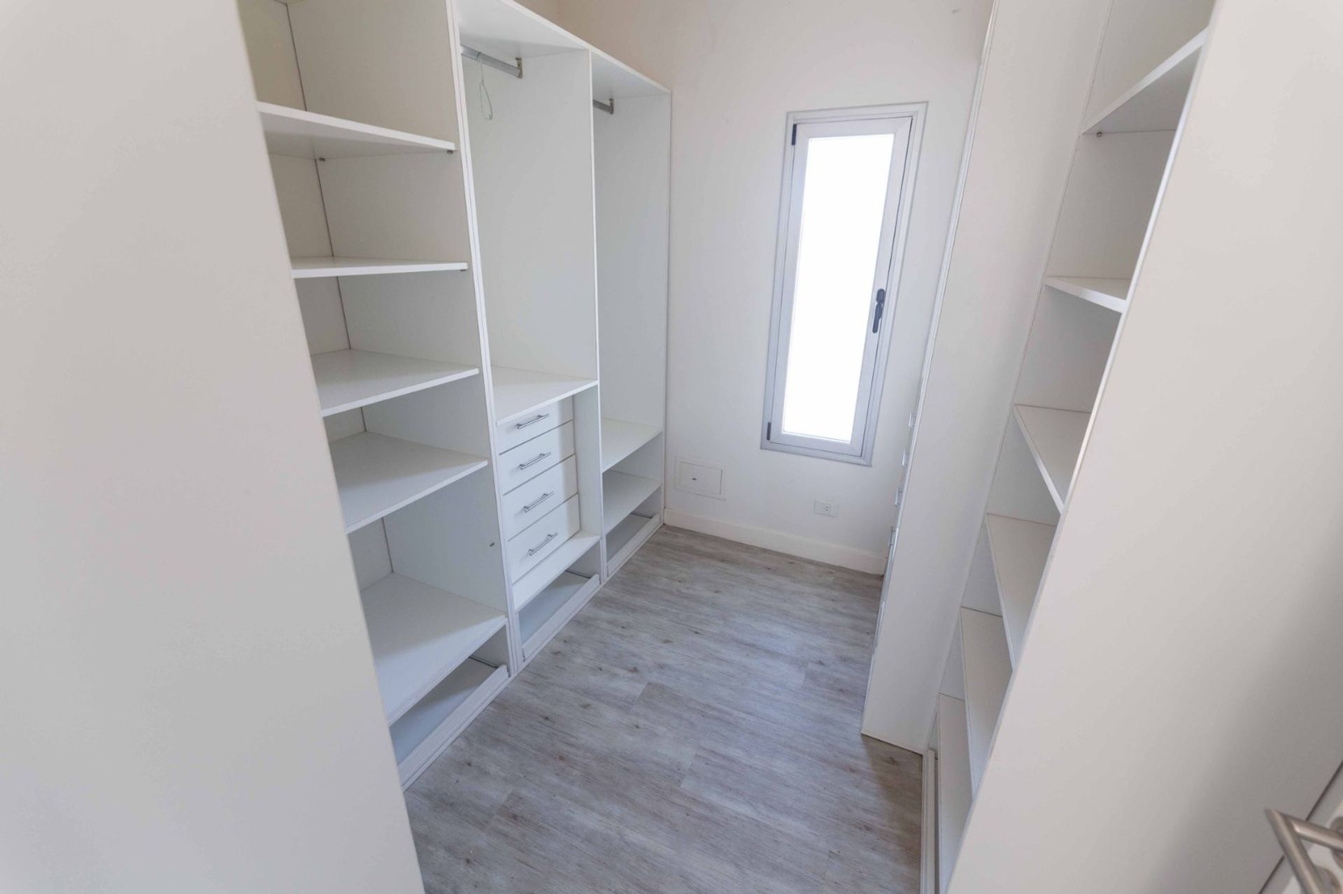 Venta SAN RAFAEL 4 habitaciones + escritorio